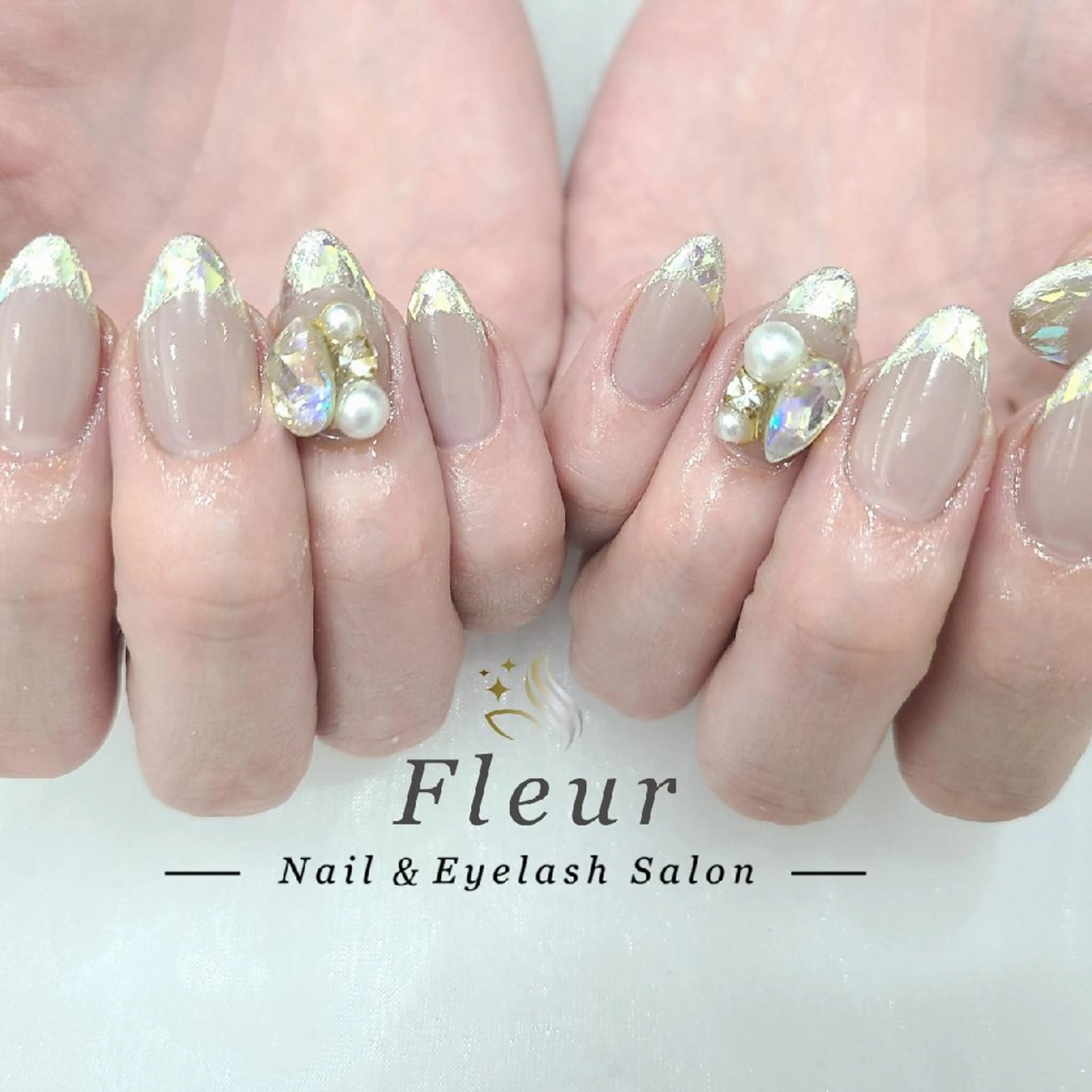 ネイル フレンチネイル ガラスフレンチ ハンドネイル nail&eye ♡Fleur♡のネイルデザイン