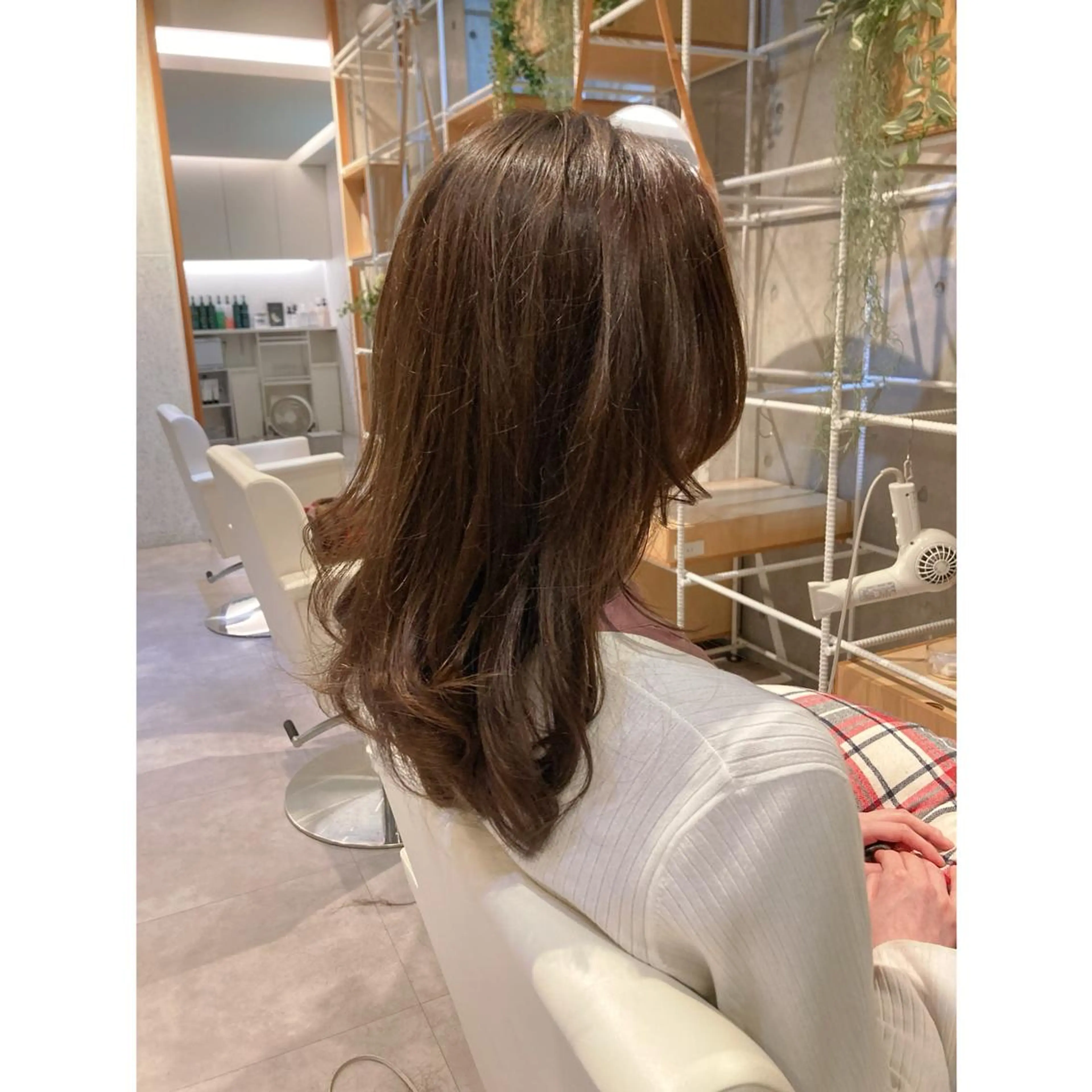 【初回＆平日限定★リラックスタイムを】カット＋カラー＋4Stepルネフルトレールヘッドスパ（30分）の写真