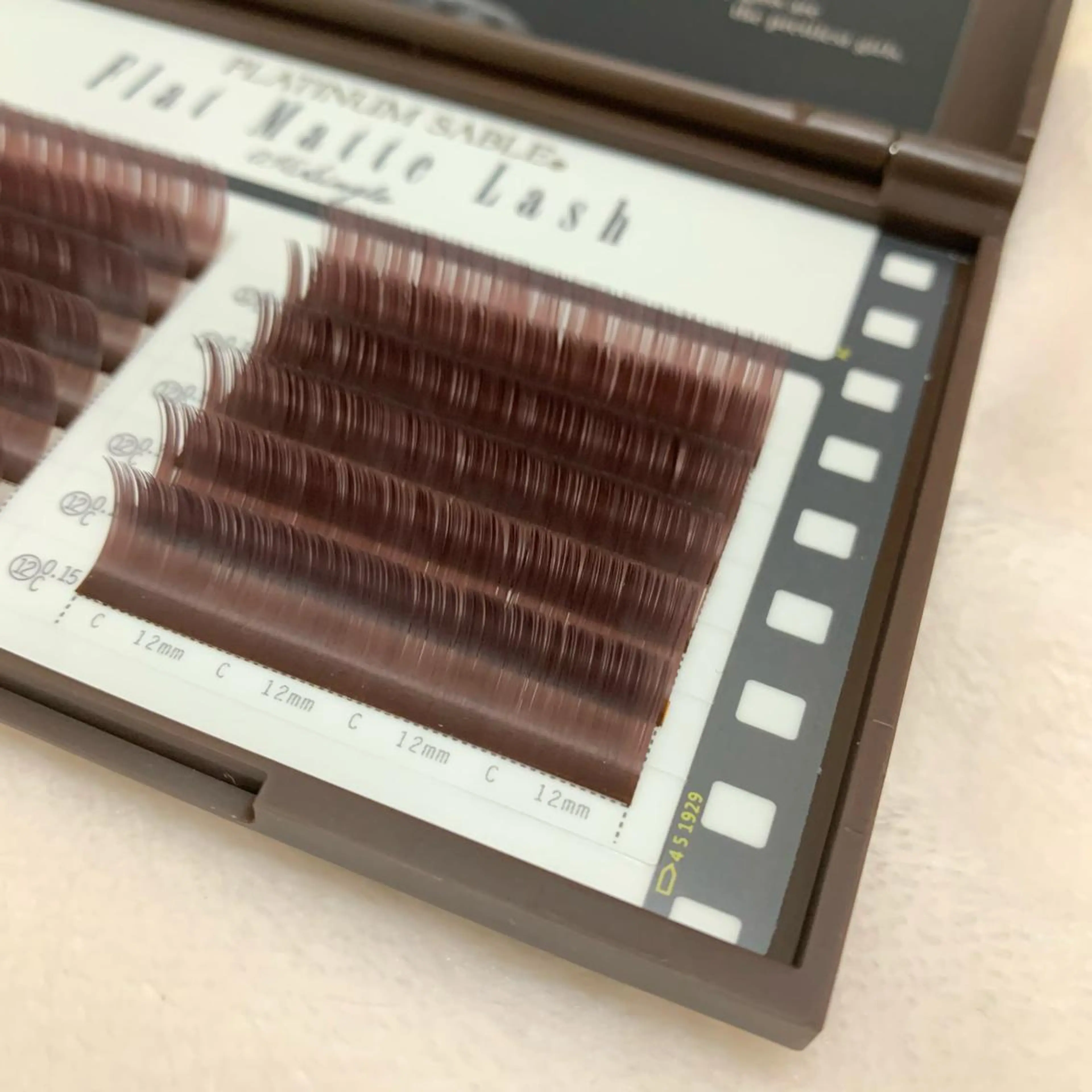 【ブラウン】※このメニューではご予約できません。本数メニューをお選びくださいの写真