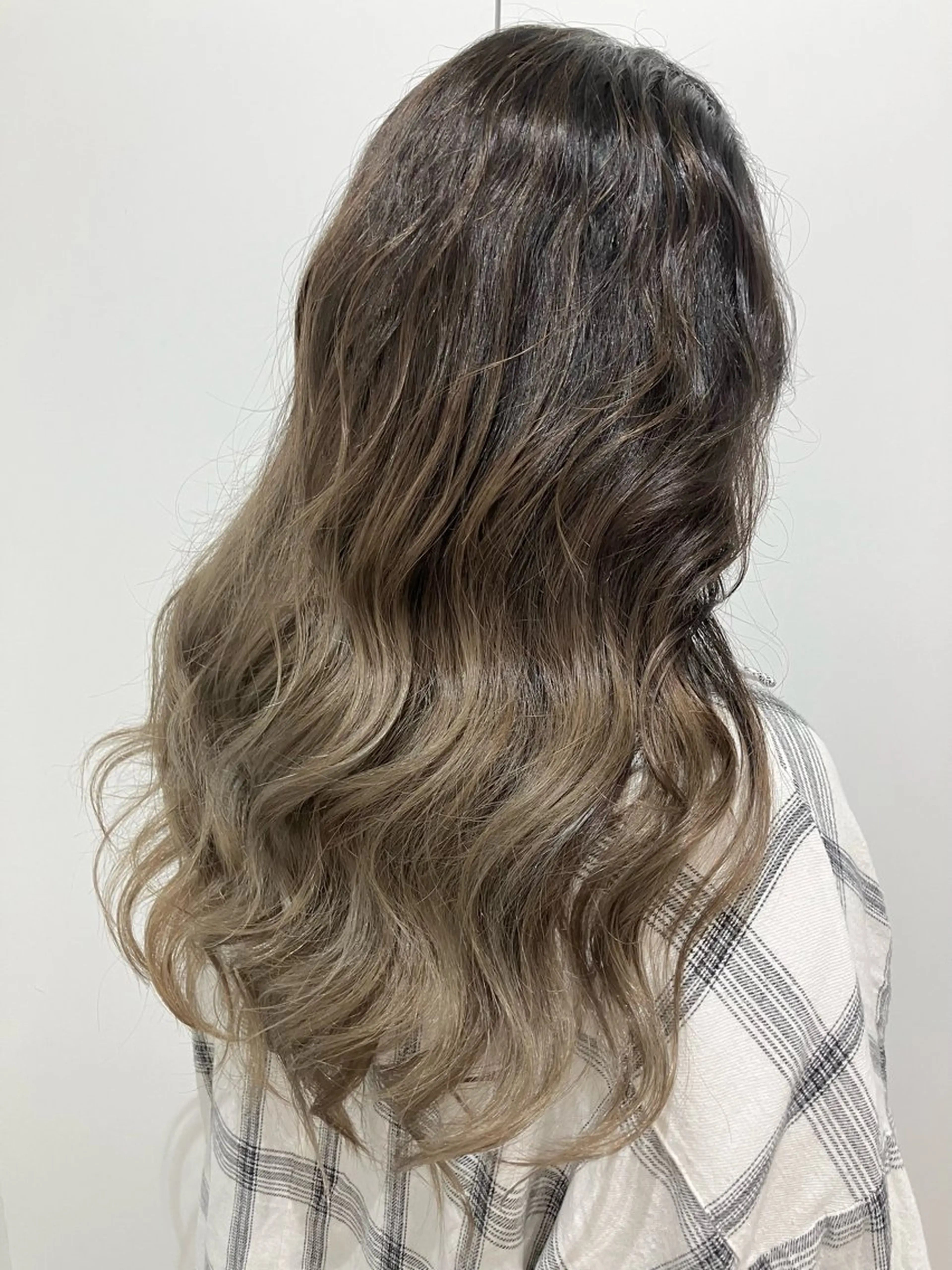 ロング カラー パーマ ヘアアレンジ メンズ キッズ ハーフアップ 子どものヘアアレンジ メンズバレイヤージュ メンズブリーチ メンズハイライト カット ヘアカラー トリートメント ヘッドスパ ヘアセット kotona 🤍miuraのヘアスタイル