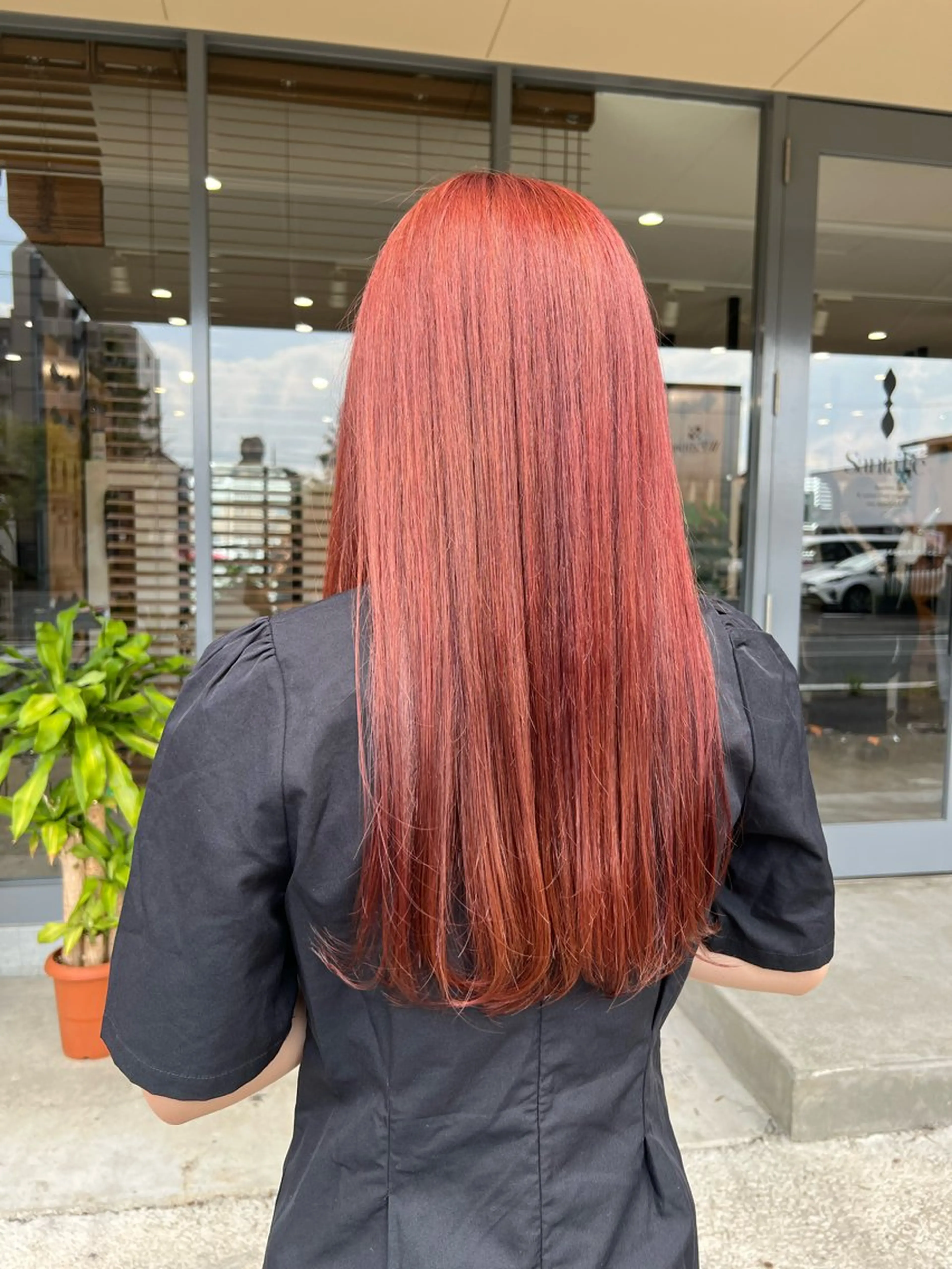 ロング カラー ブラウンカラー レッドカラー cyan所属・cyan Amiのヘアスタイル