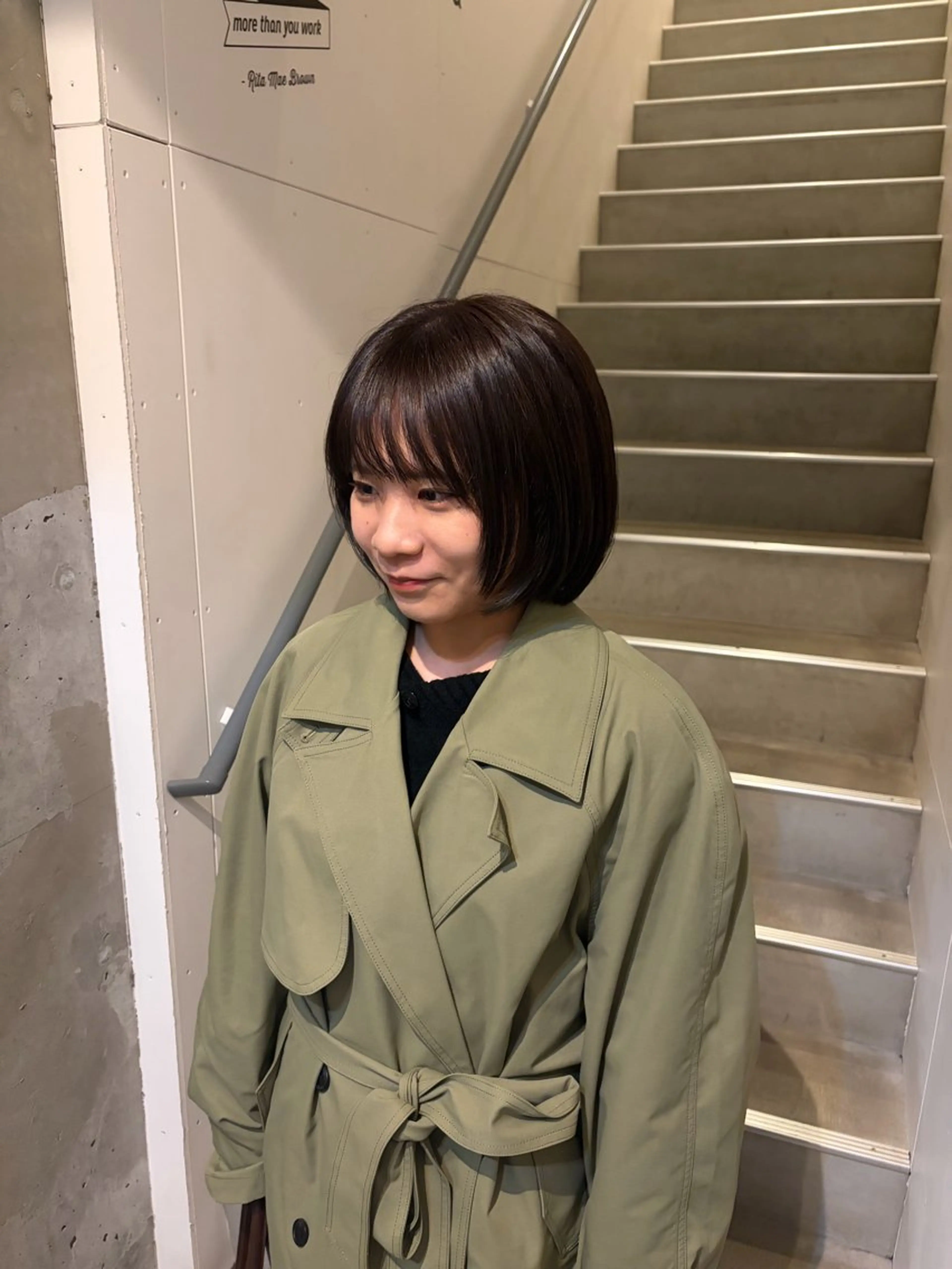 ショート ヘアカラー 中田 桃夏のヘアスタイル