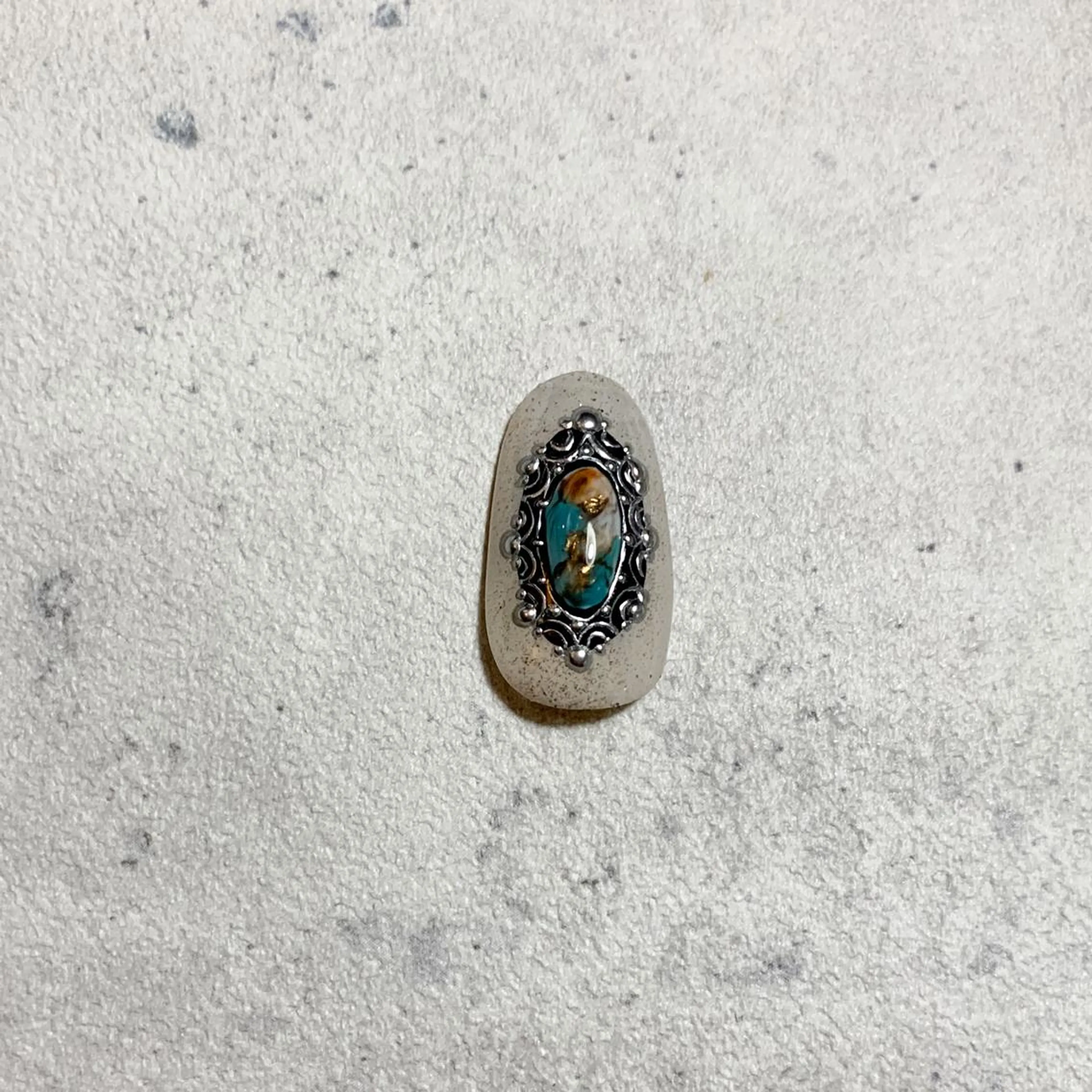 ネイル FIORITURA aiのネイルデザイン