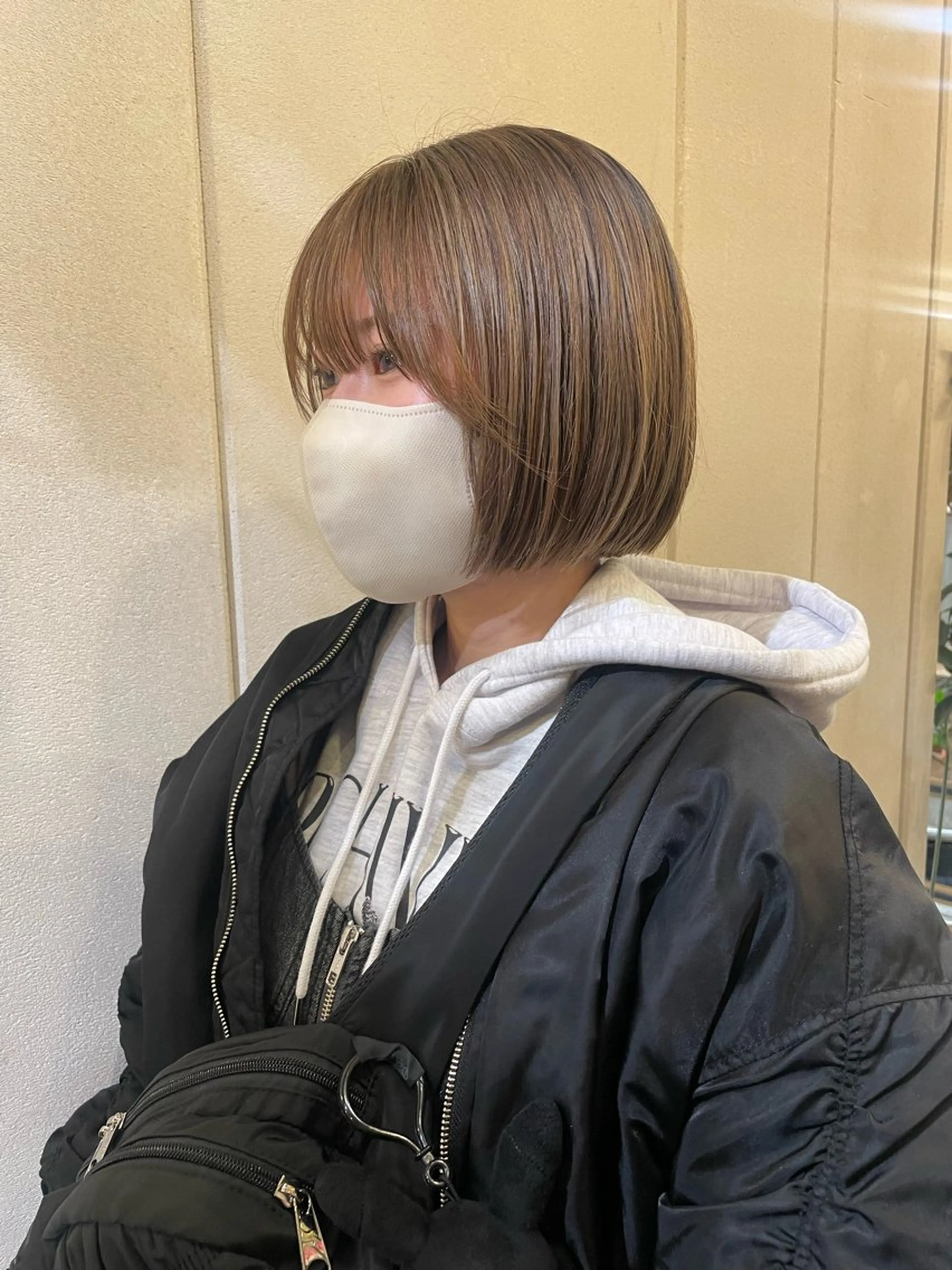 ショート カラー ベージュカラー カット ヘアカラー 狩野 羅夢のヘアスタイル