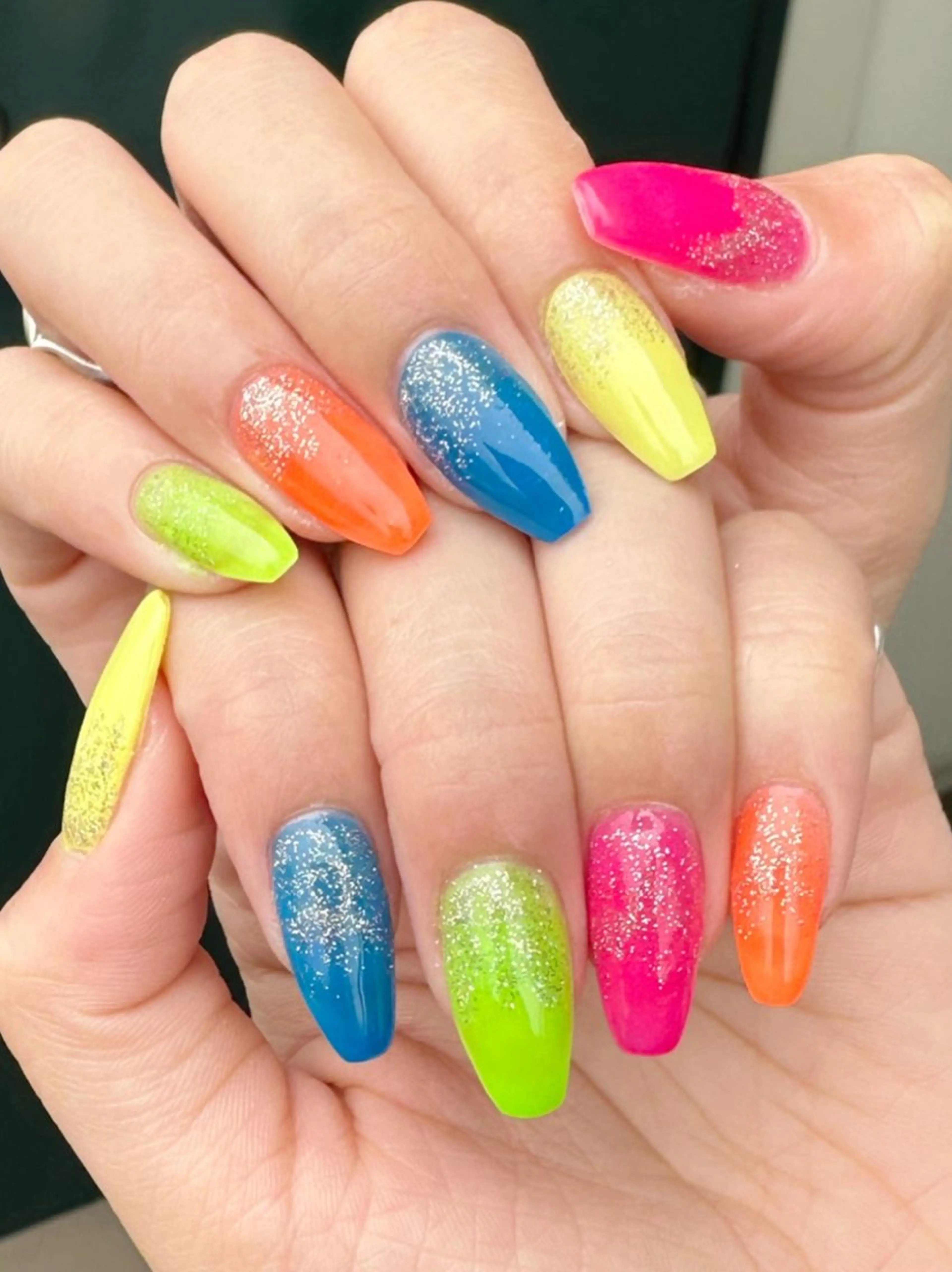 ネイル 新山 聖のネイルデザイン