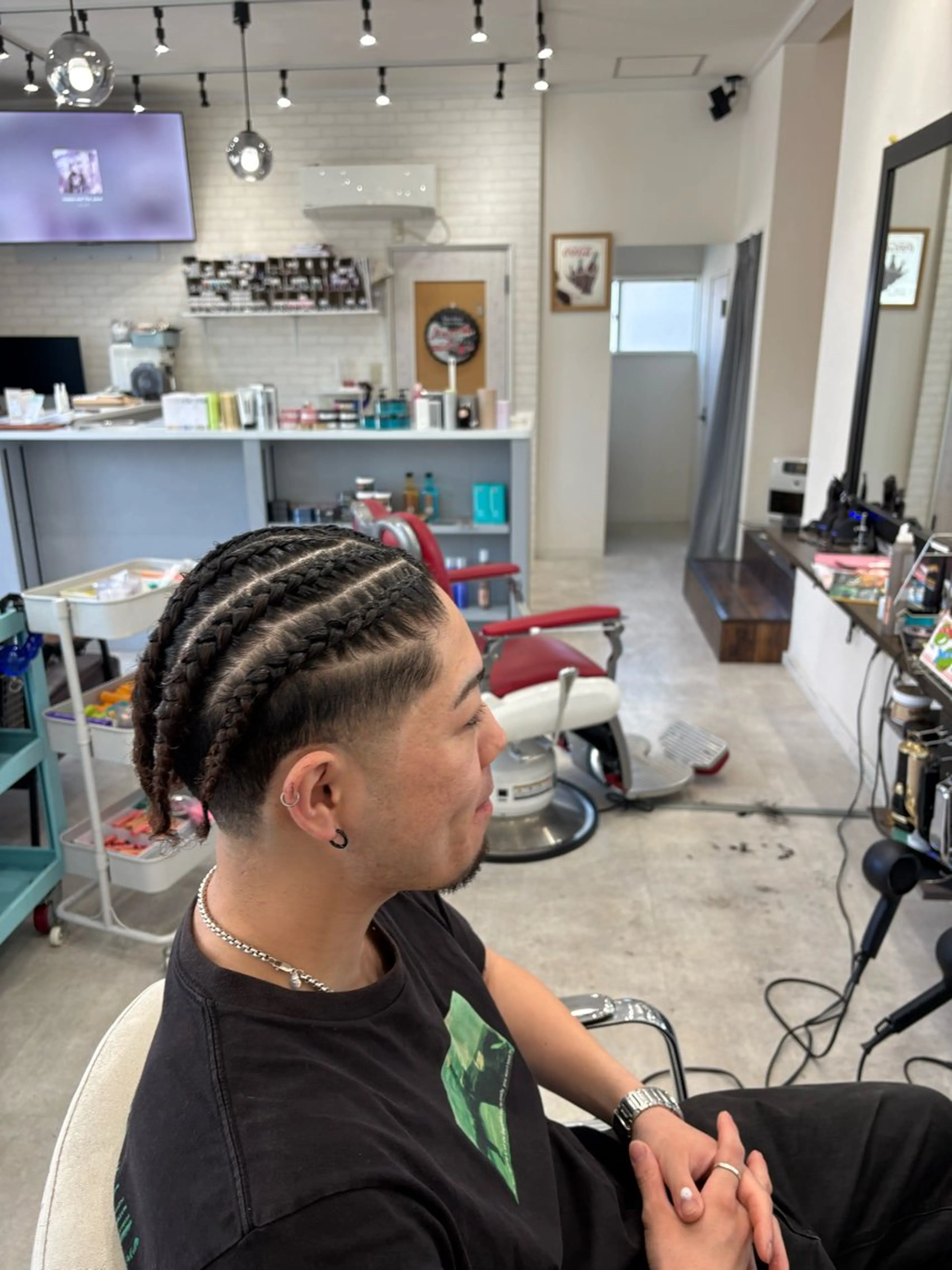 ショート メンズ エクステ ヘアセット 本間 颯太のヘアスタイル