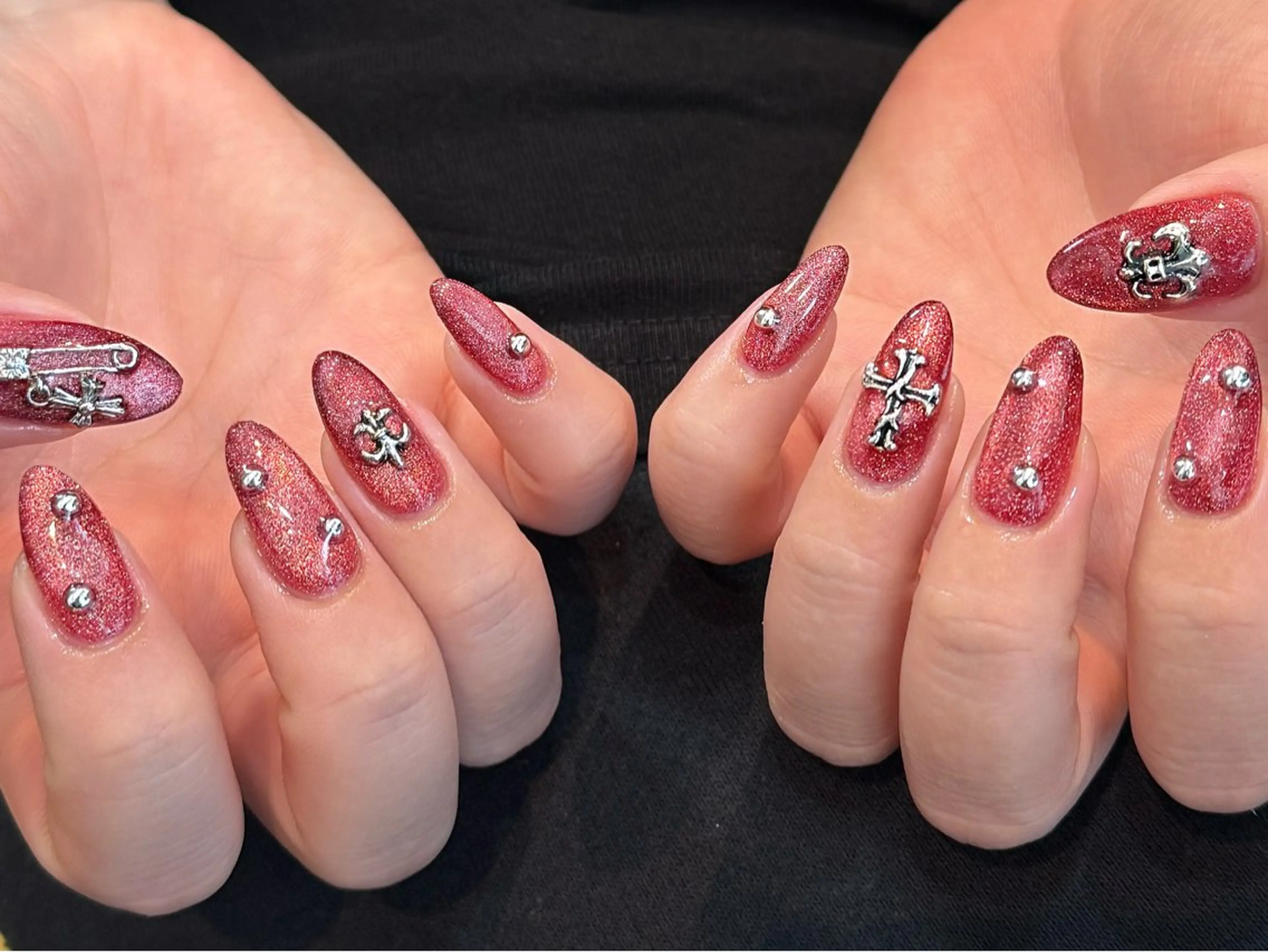 ネイル オーロラネイル 長さ出し フレンチネイル ジェルネイル ガラスフレンチ ハンドネイル Rela・S NAILのネイルデザイン