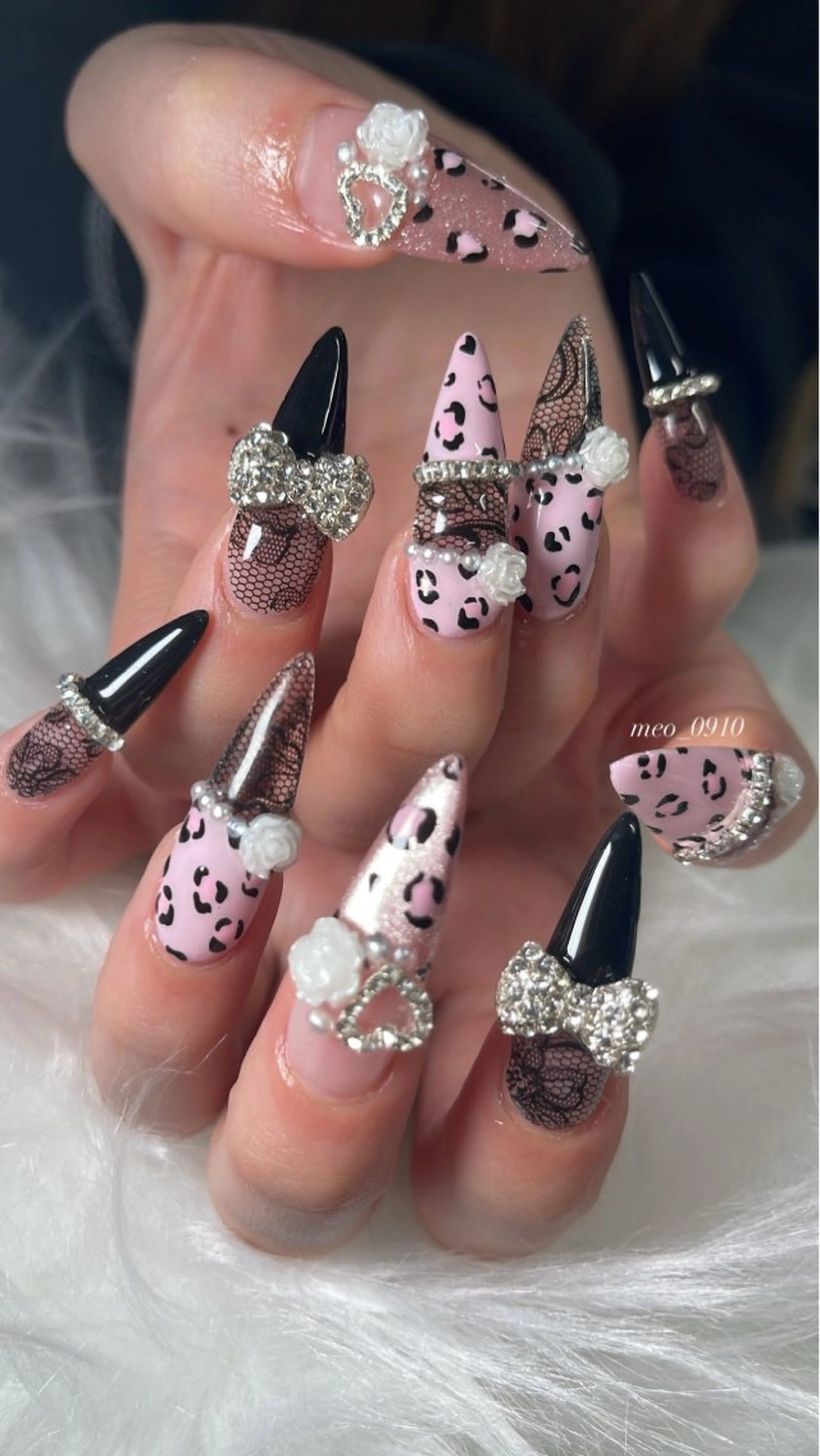 ロング ハンドネイル Nail Salon L'arc所属・☆Mèo ☆のネイルデザイン