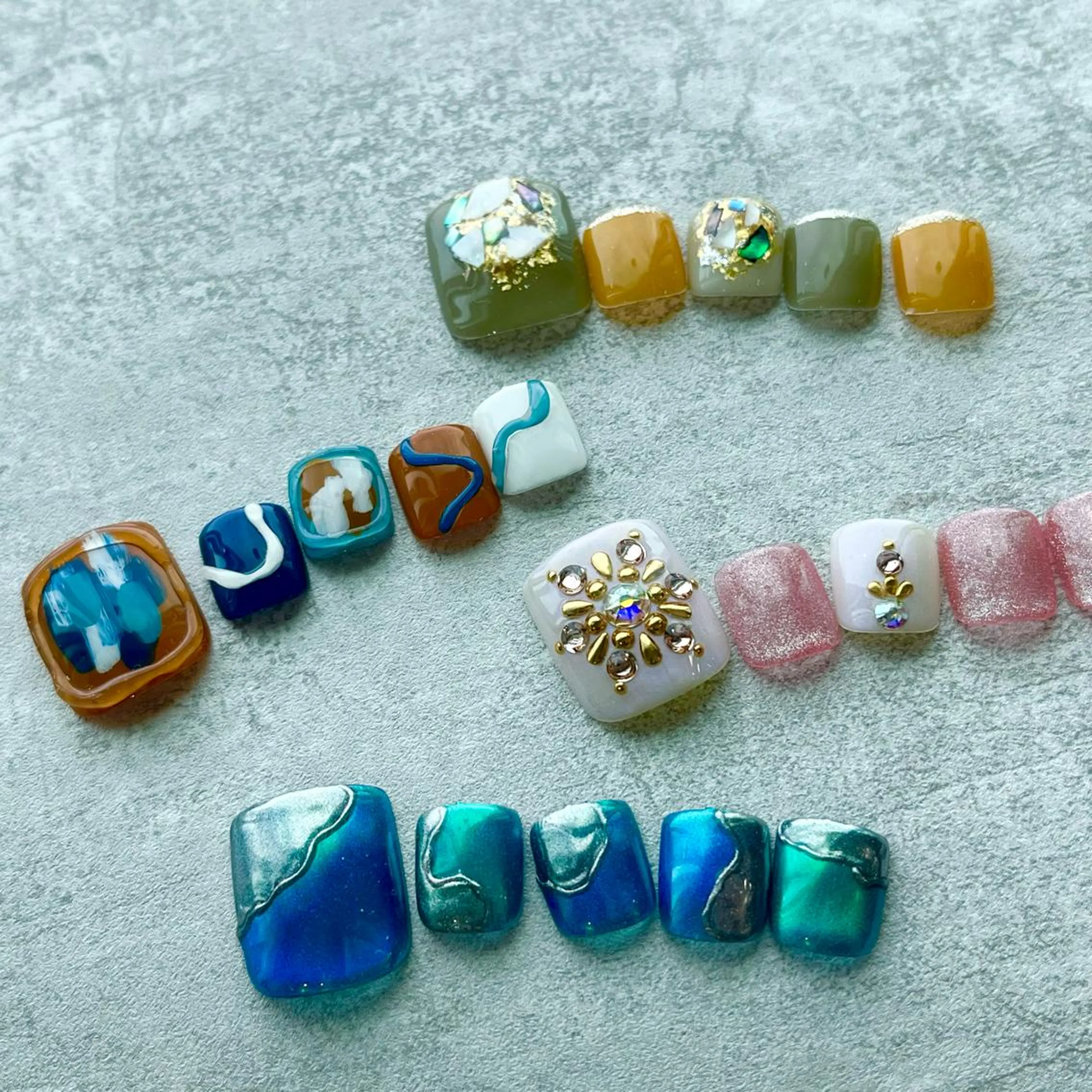 ネイル フットネイル 阿部 ほのかのネイルデザイン