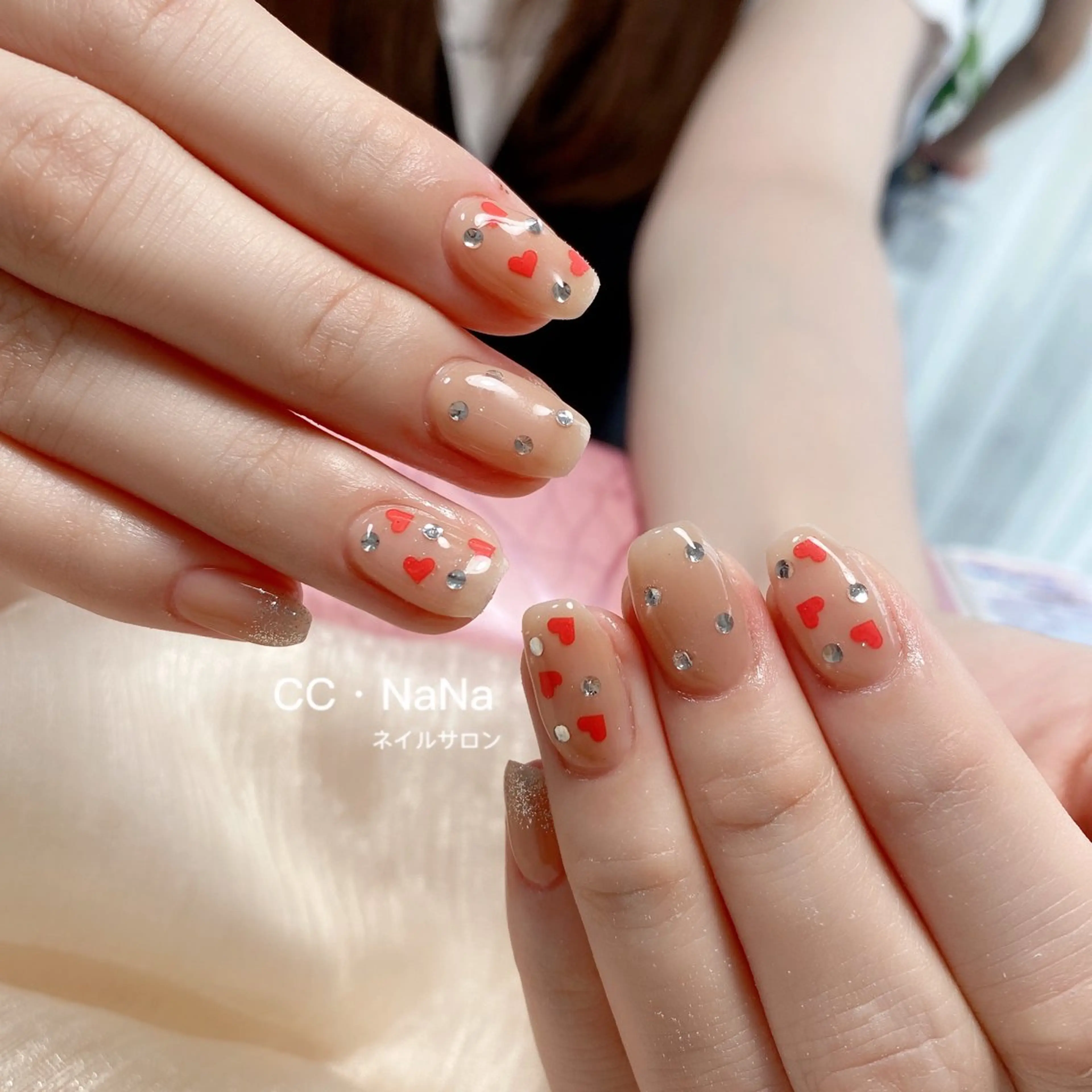 ネイル ハンドネイル 💎CC・NaNa 韓国風ネイル🌙Cのネイルデザイン