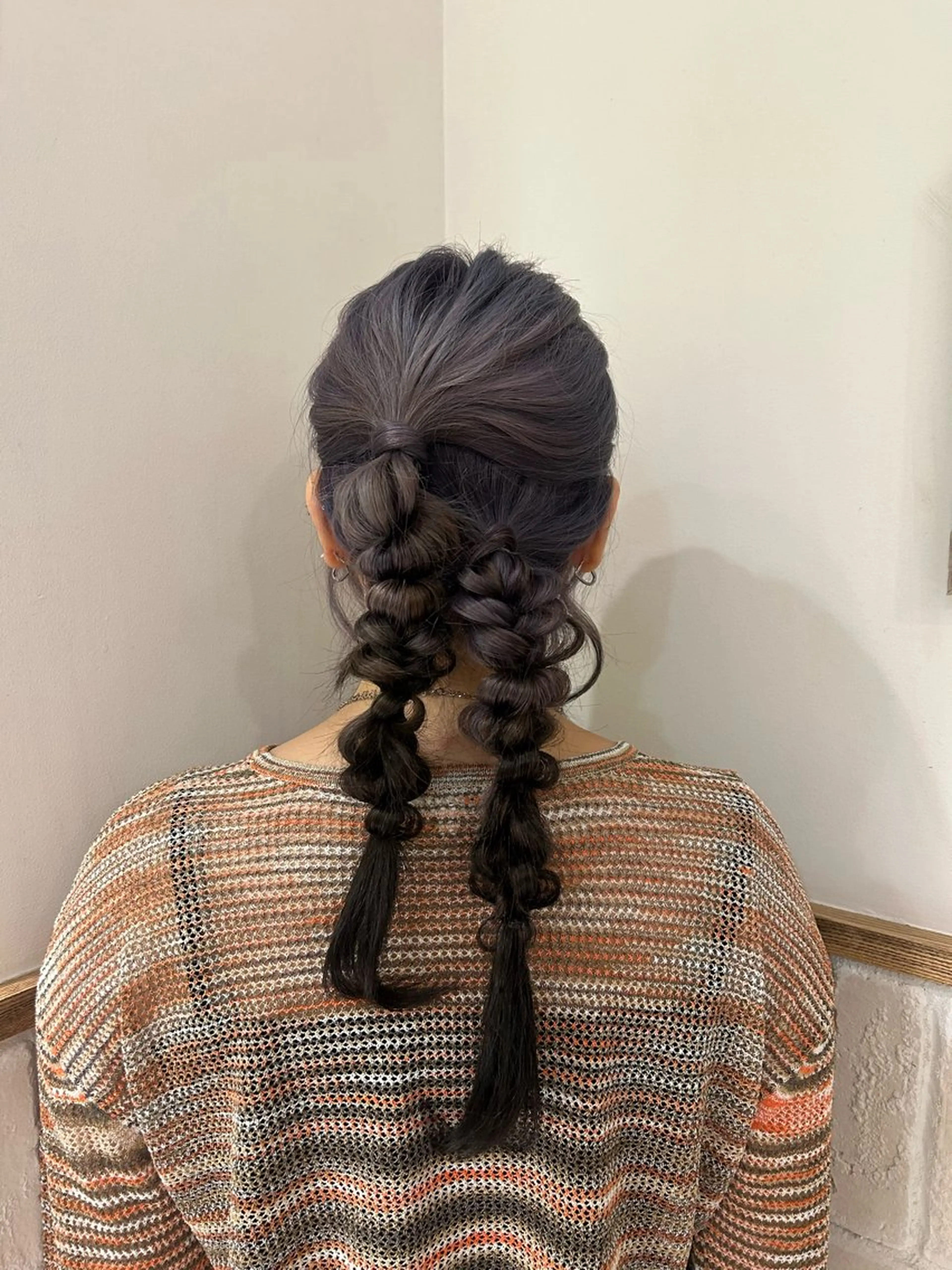 ミディアム ヘアアレンジ ヘアセット 暖色カラー🪷 オタク美容師🎶のヘアスタイル