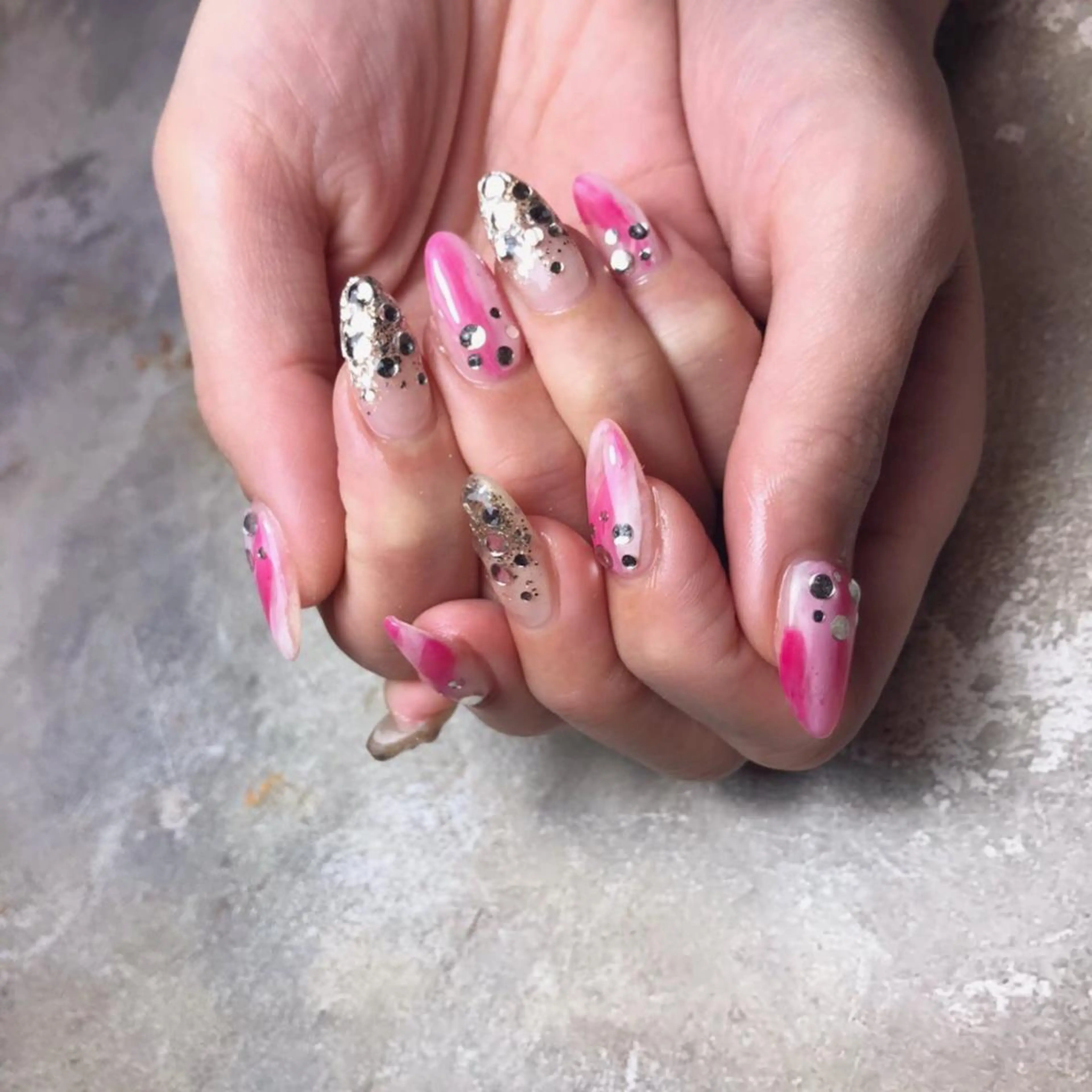 ネイル ハンドネイル 💅chainail _aiのネイルデザイン