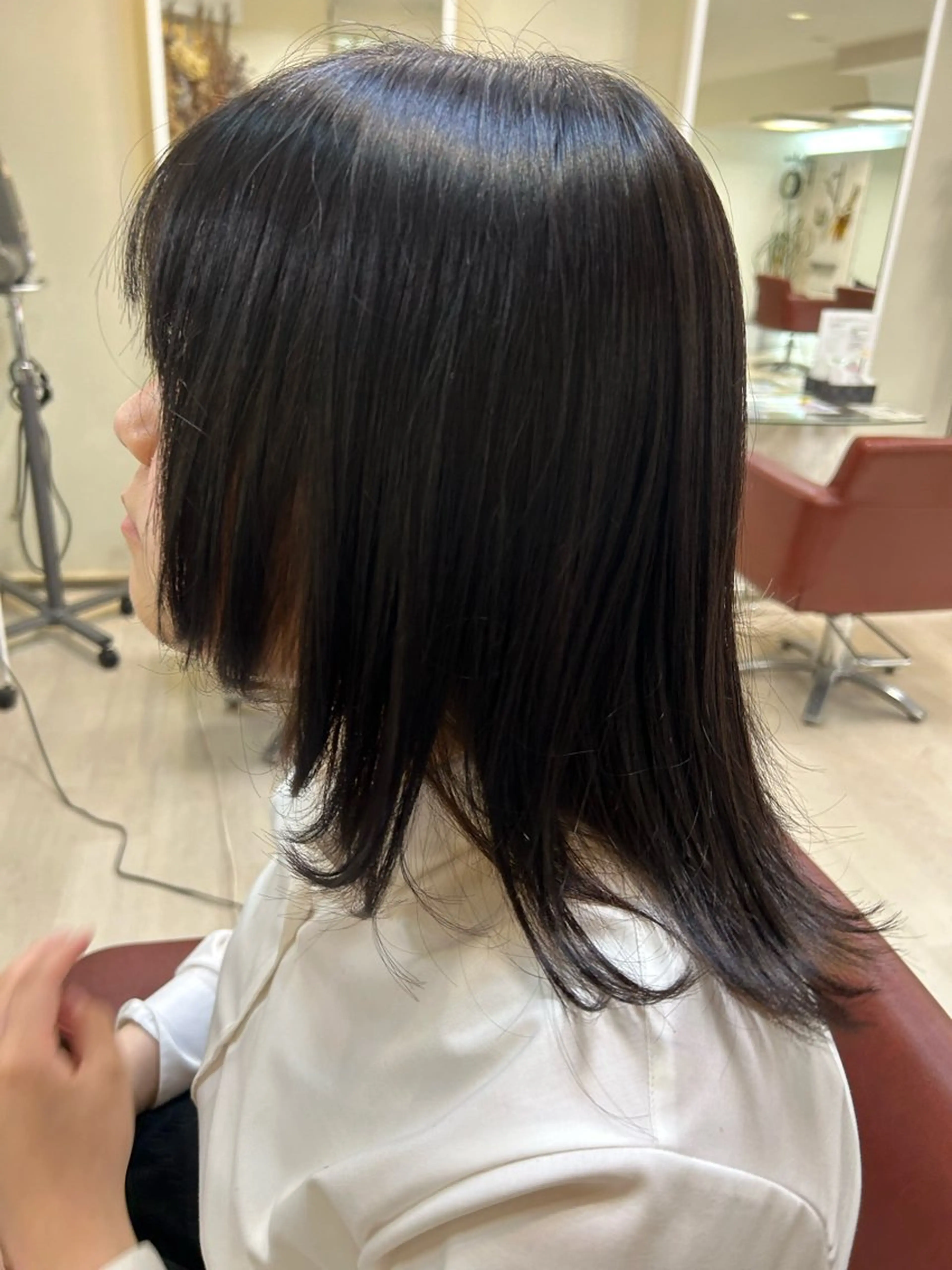 ミディアム レイヤーカット Dali manaのヘアスタイル