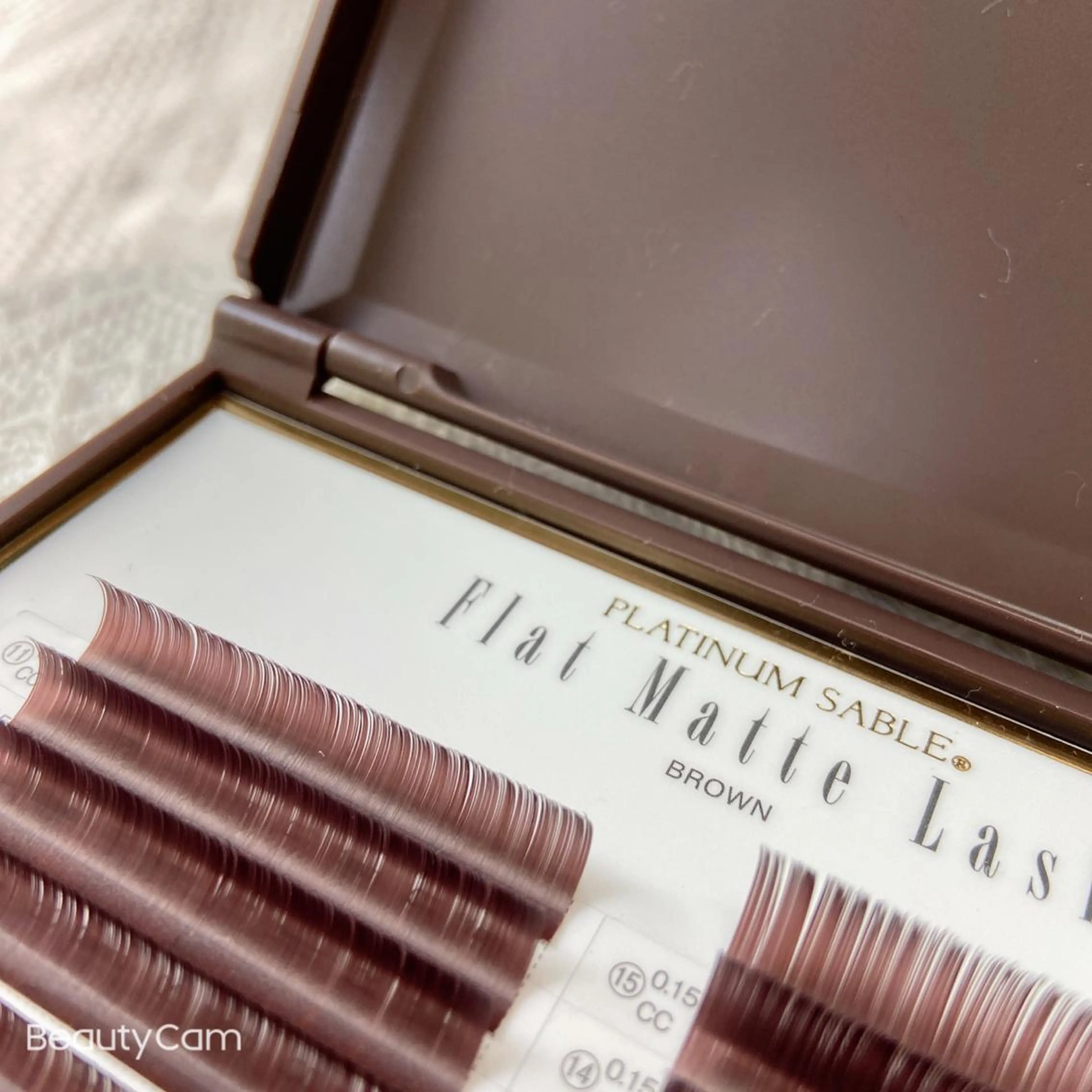 マツエク・マツパ カラーマツエク マツエク avectoi川口店 井上のマツエク・マツパデザイン