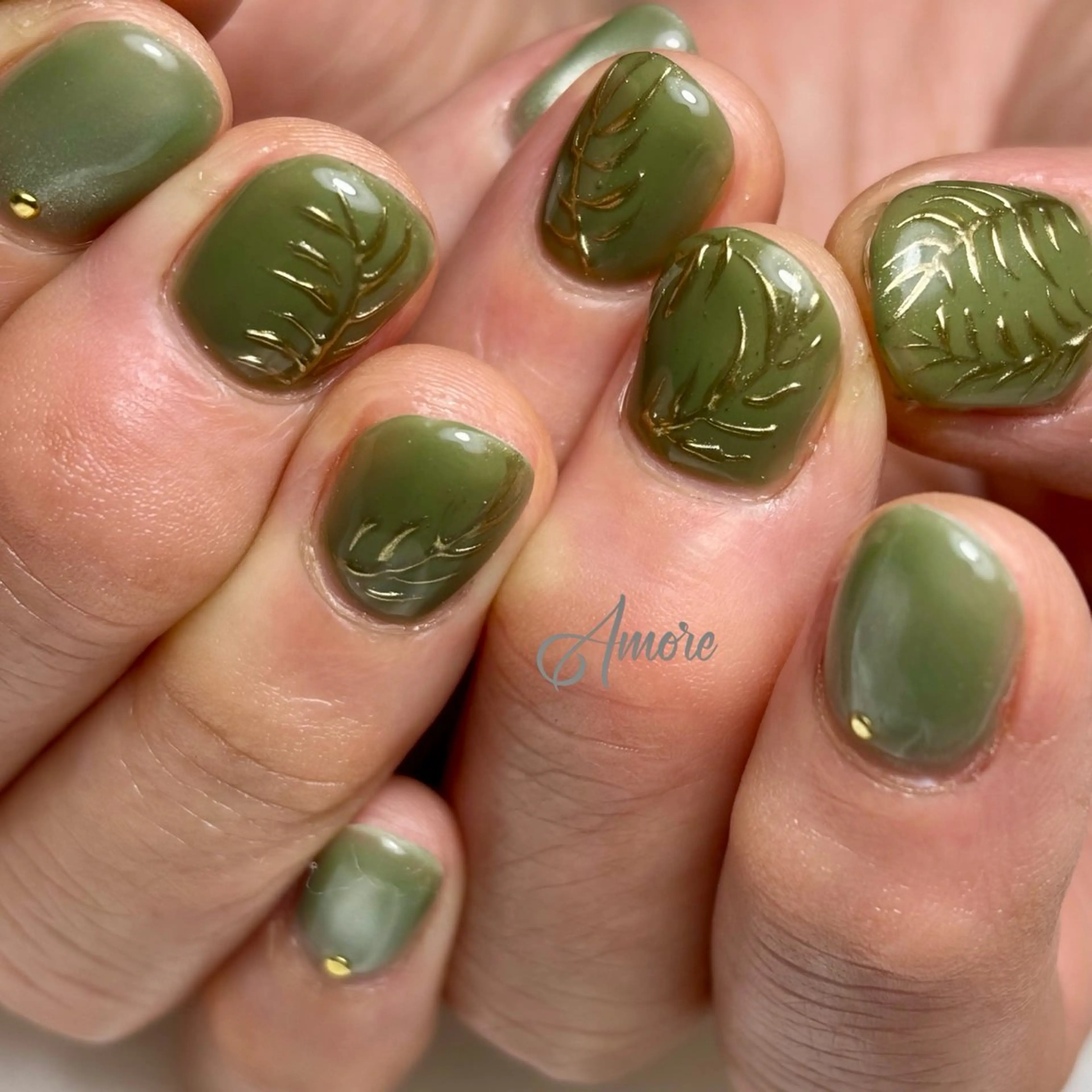 ネイル ジェルネイル キラキラネイル 韓国ネイル マグネットネイル パラジェル You kyehwaのネイルデザイン