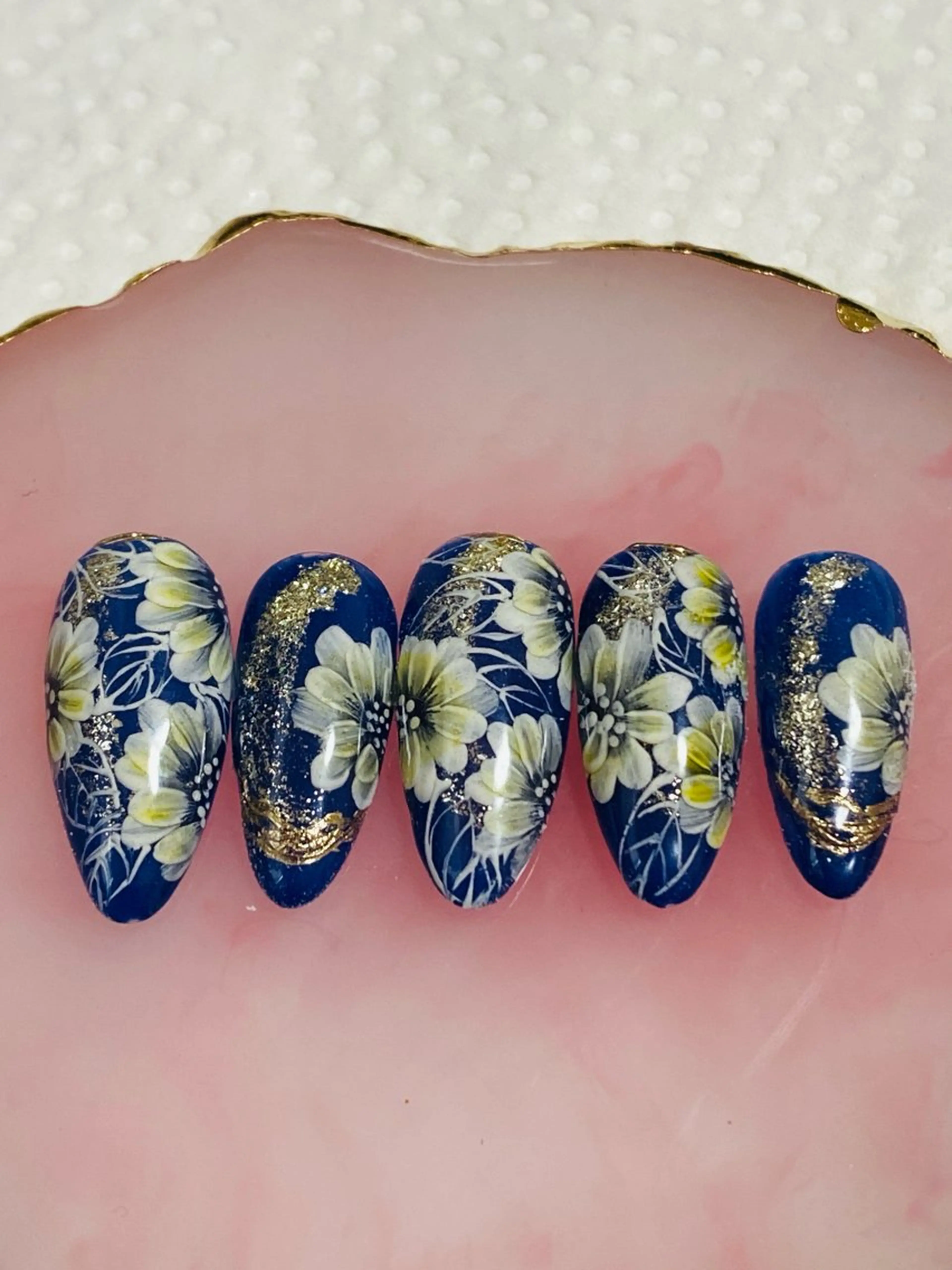 ネイル フラワーネイル 自宅ネイルサロン ♦️nuance♦️のネイルデザイン