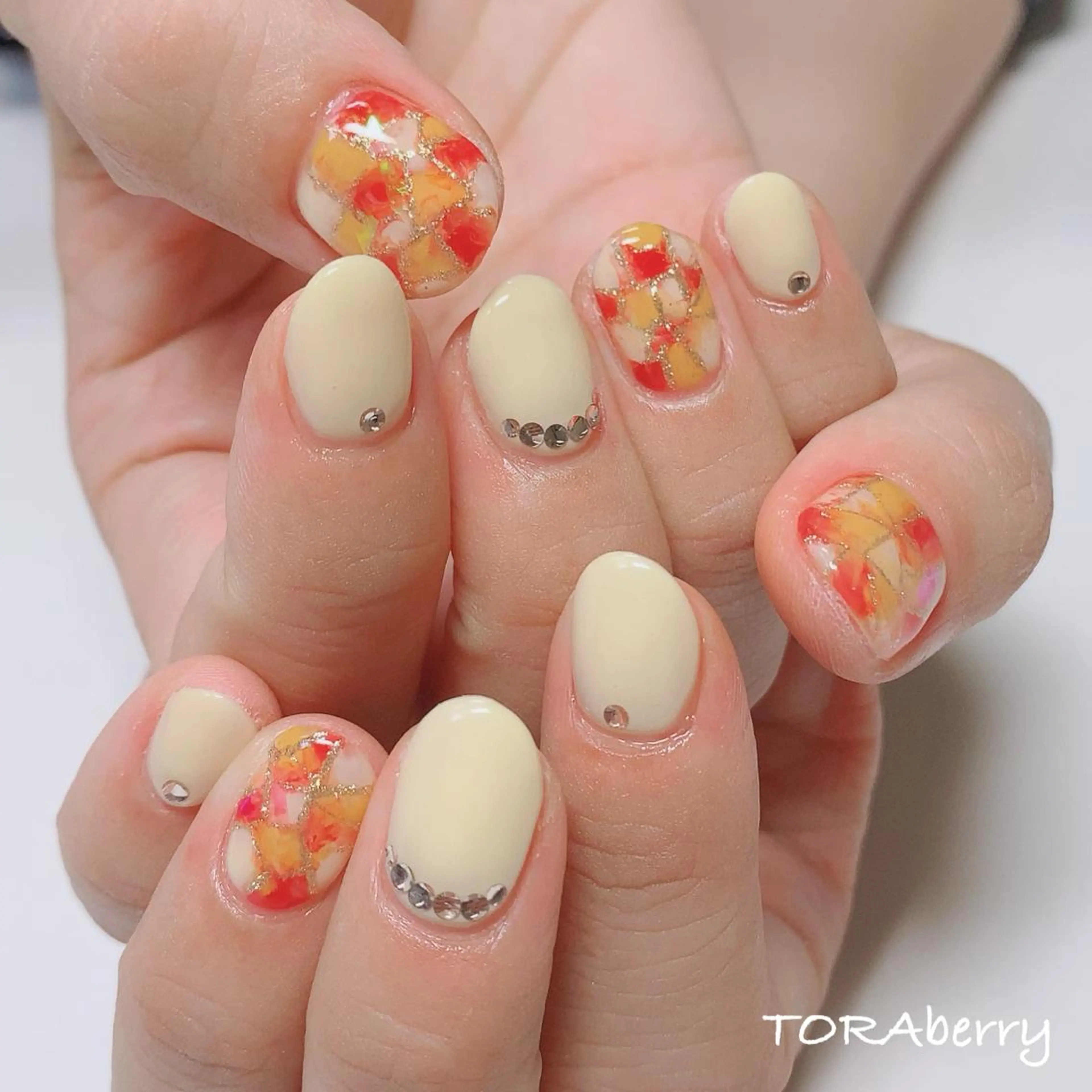 ネイル ハンドネイル ネイリスト なつみのネイルデザイン