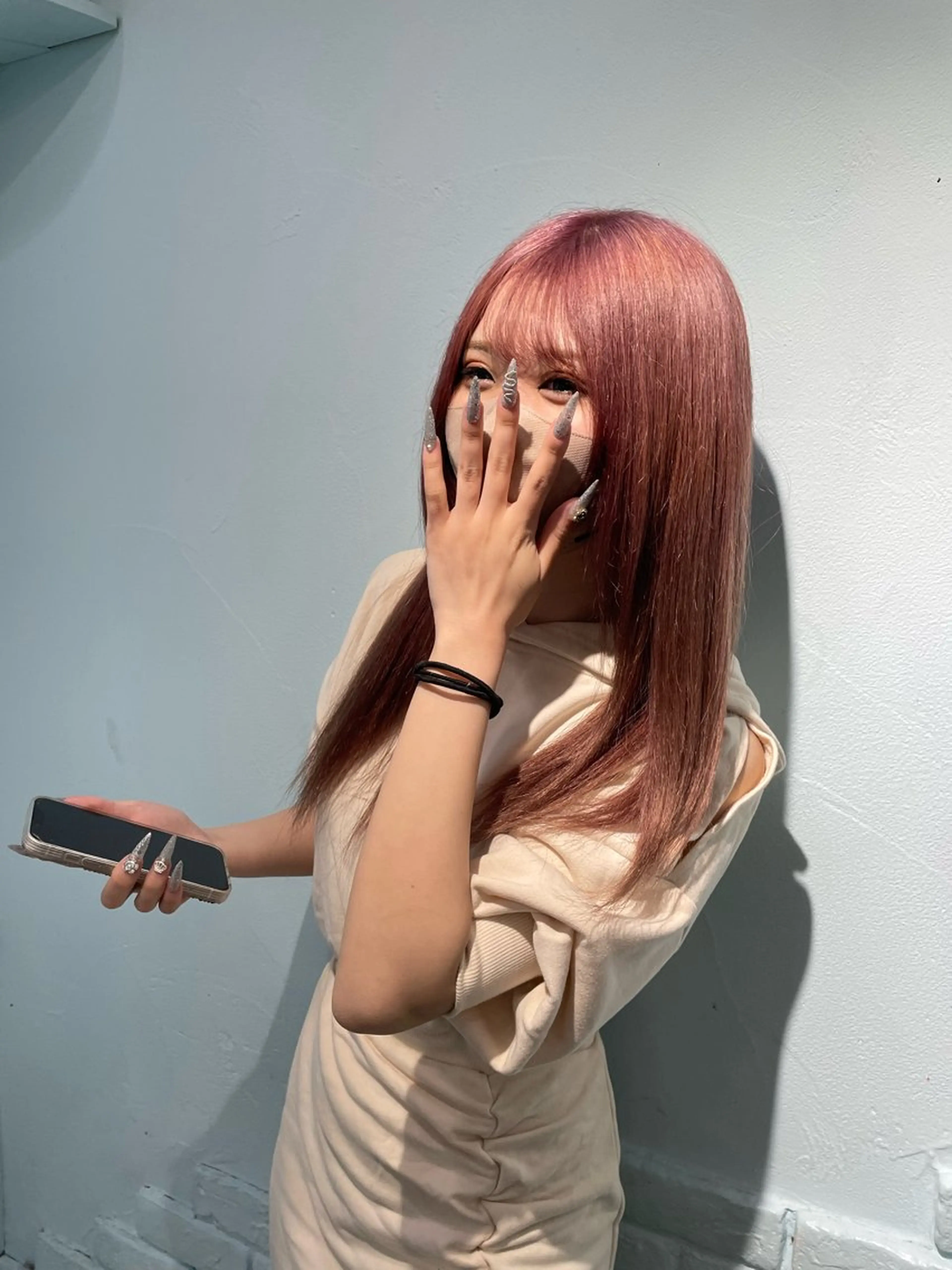 セミロング カラー アッシュ アッシュグレー ベージュカラー ブリーチ ブロンド 【美髪ハイトーン】 髪質改善/大和🎀のヘアスタイル