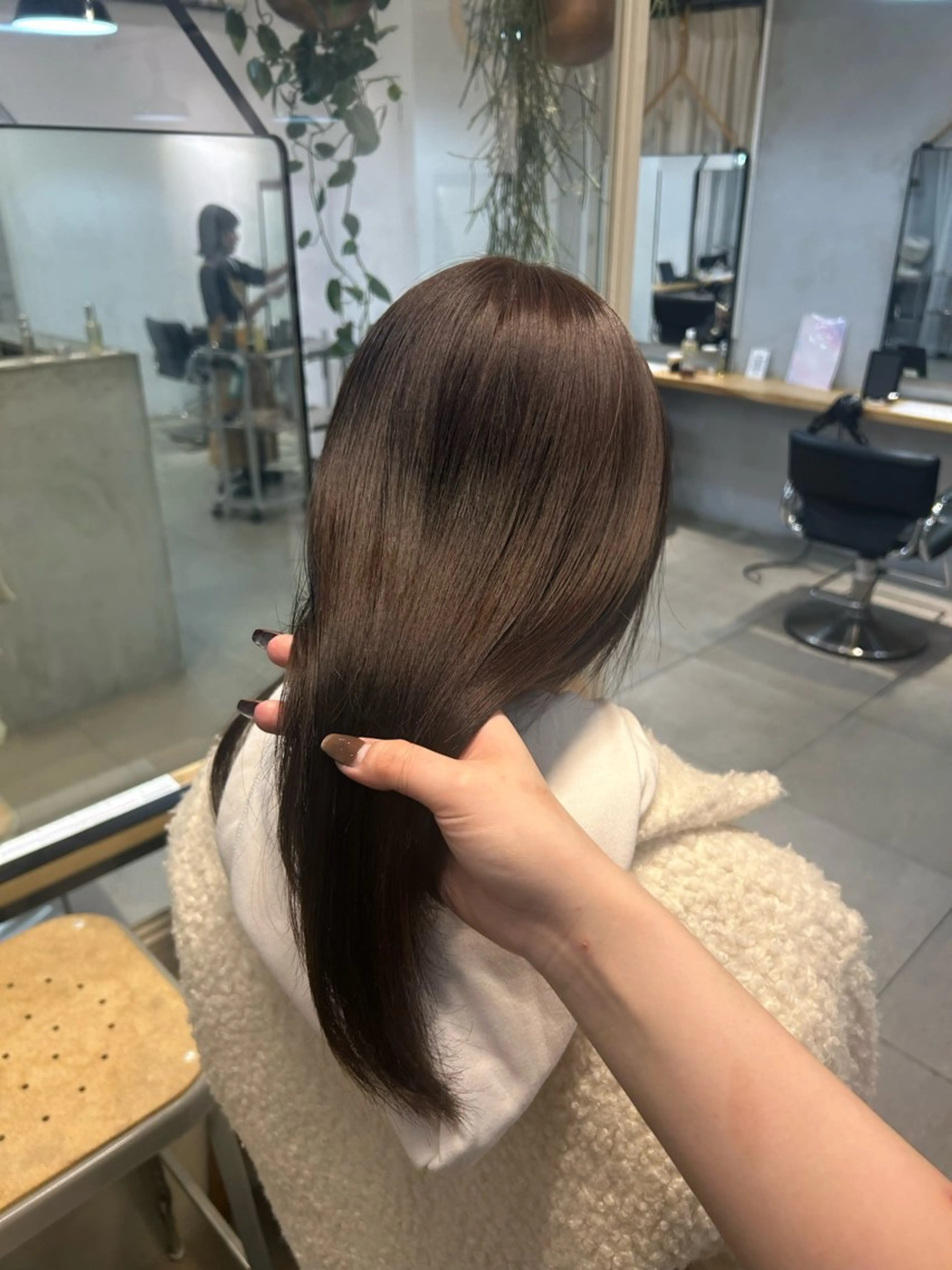 セミロング ヘアカラー トリートメント LOE所属・LOE Yuuka/42🩵のヘアスタイル