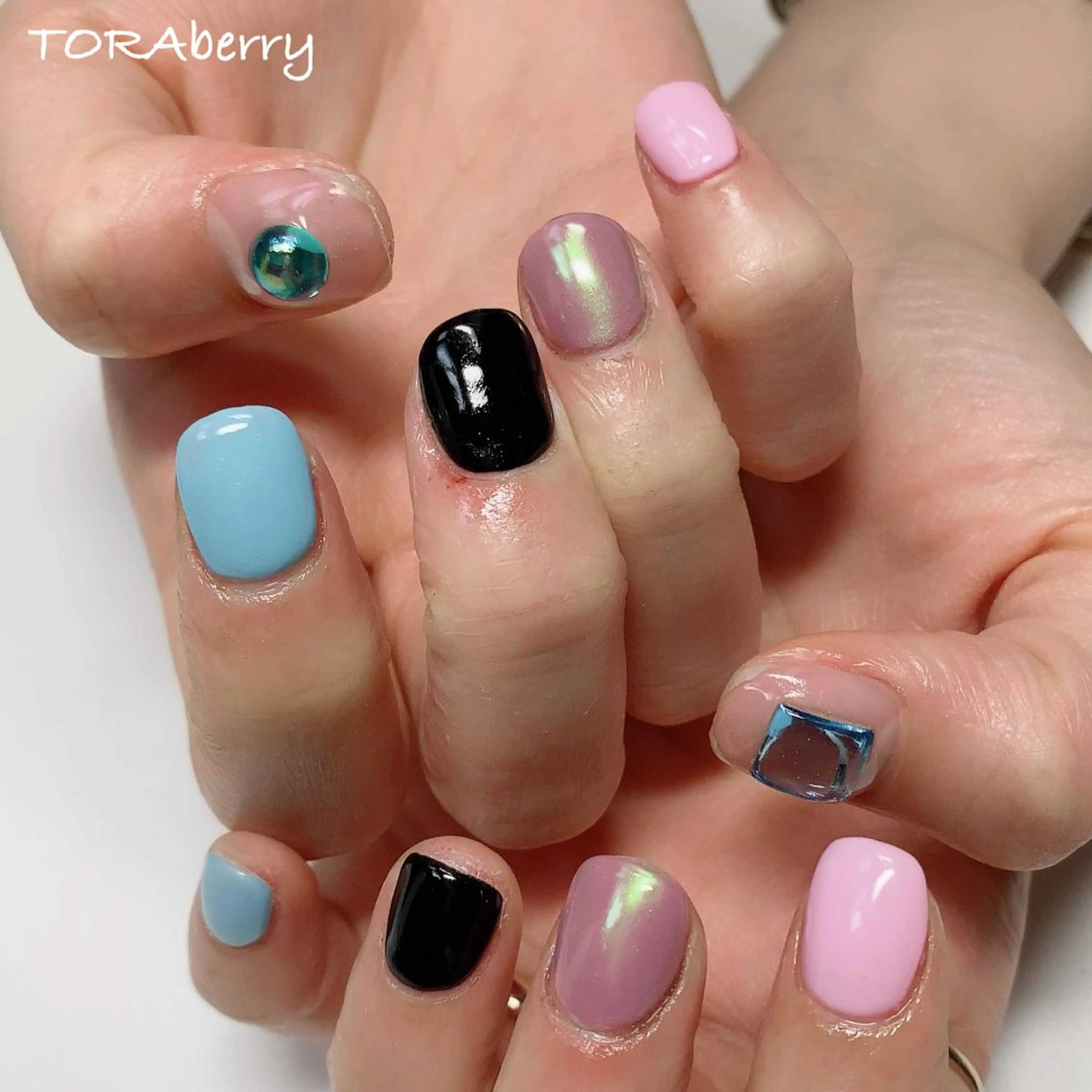 ネイル ショートネイル ハンドネイル ネイリスト なつみのネイルデザイン