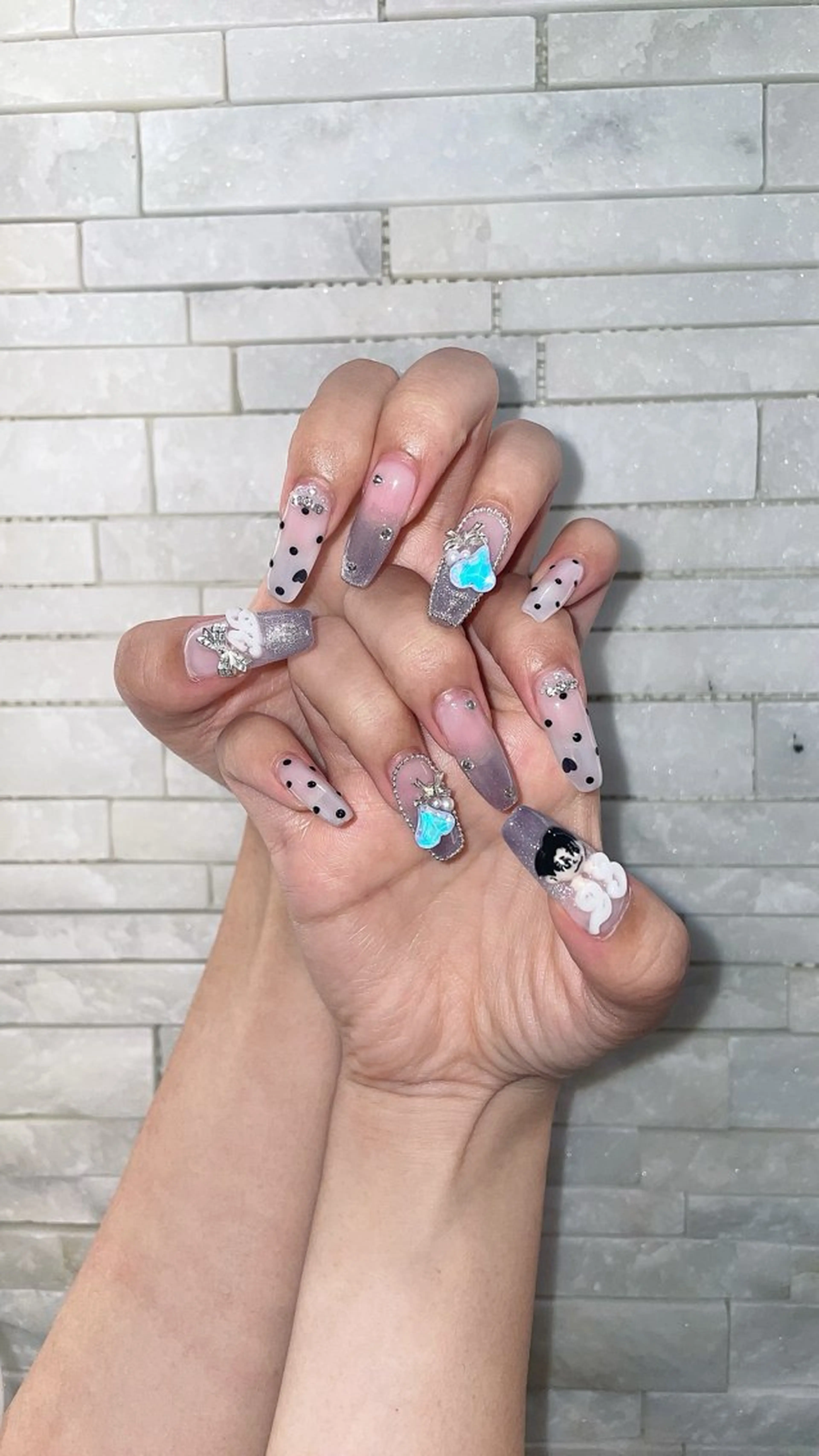 《リピーター様価格》 💘3Dパーツネイル+10本アート💘持ち込みパーツ🆗¥9900(長さ出し1本別途¥550)の写真