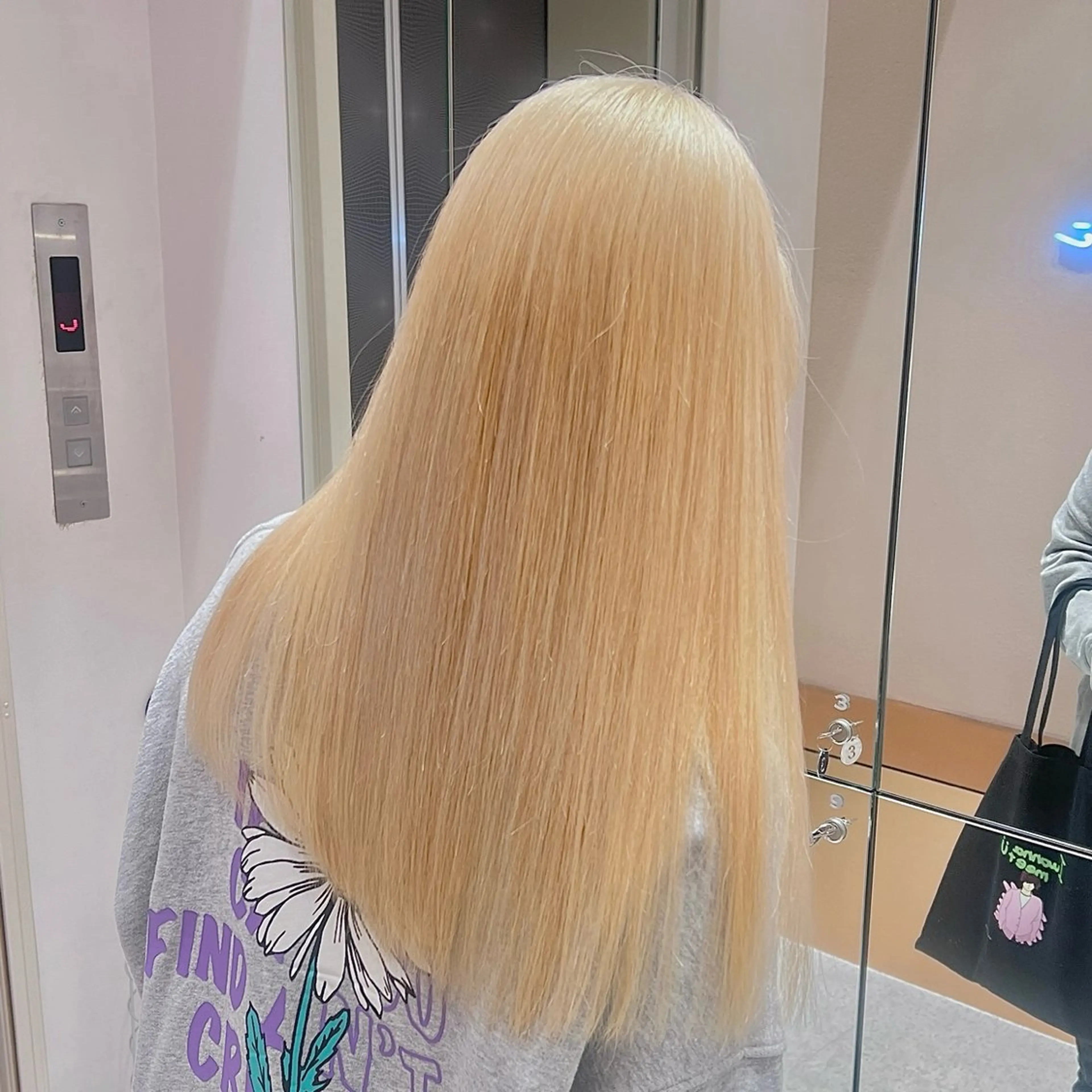 ロング カラー ヘアカラー トリートメント YUIKA☆髪質改善 小顔ｶｯﾄ艶ｶﾗｰのヘアスタイル