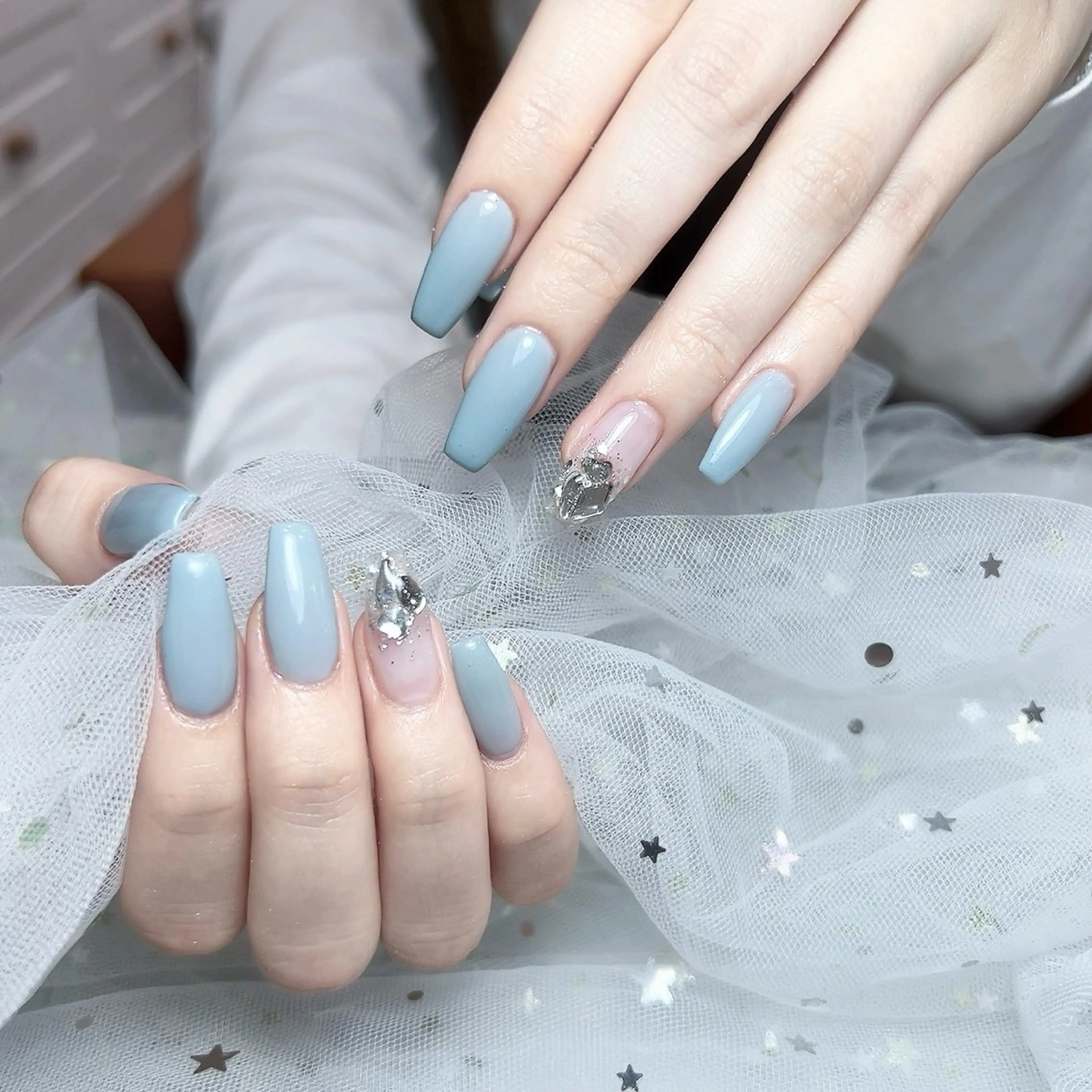 ネイル アートネイル フラッシュネイル ジェルネイル グラデーション ラメ(グリッター) ハンドネイル You&Me Reonaのネイルデザイン