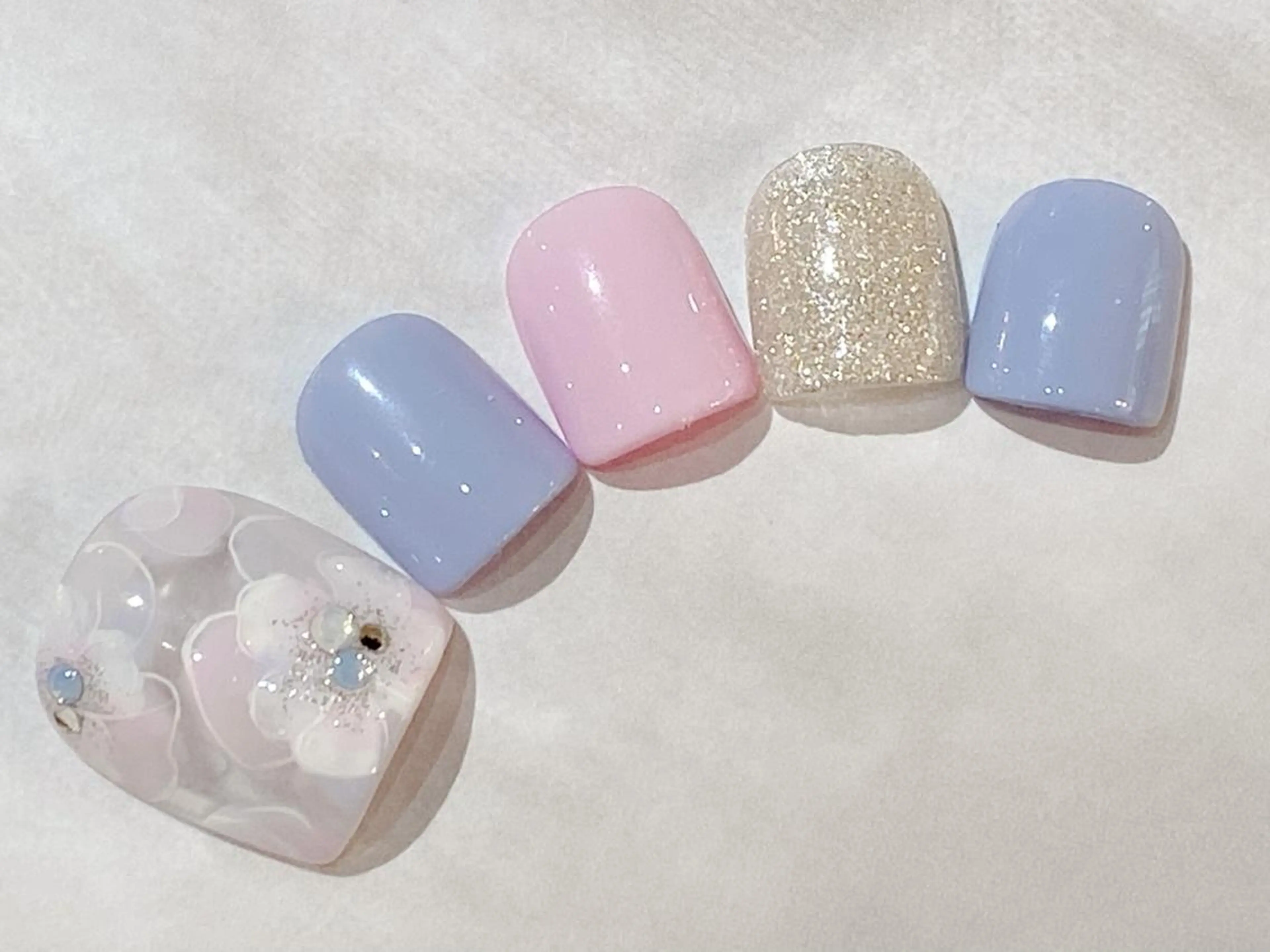 ショート Nagumo Mのネイルデザイン