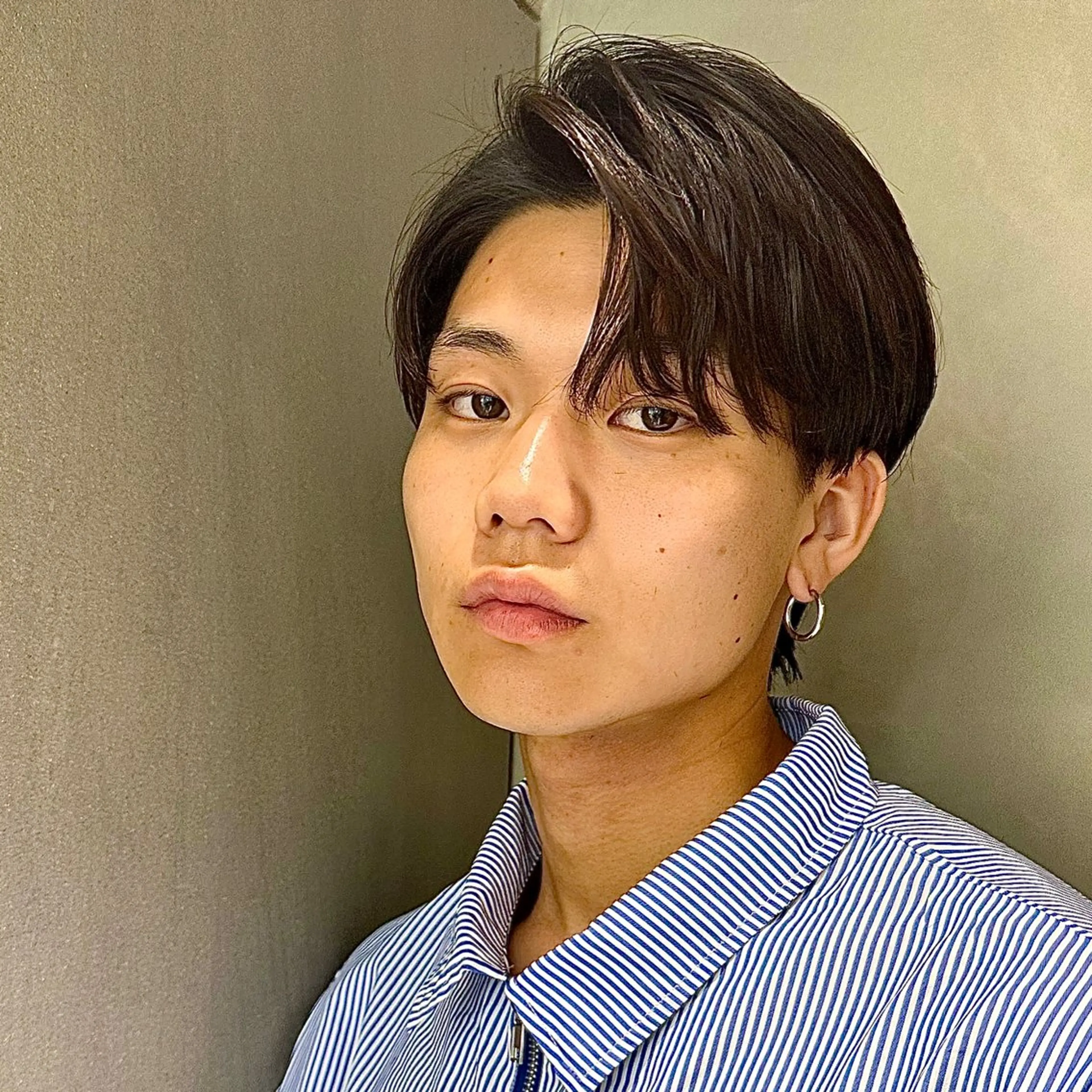 ショート カラー パーマ メンズ アップバング ダウンパーマ メンズ韓国風 メンズパーマ メンズツイストパーマ カット トリートメント ヘッドスパ 朝楽メンズパーマ 🥇メンズカット吉田のヘアスタイル