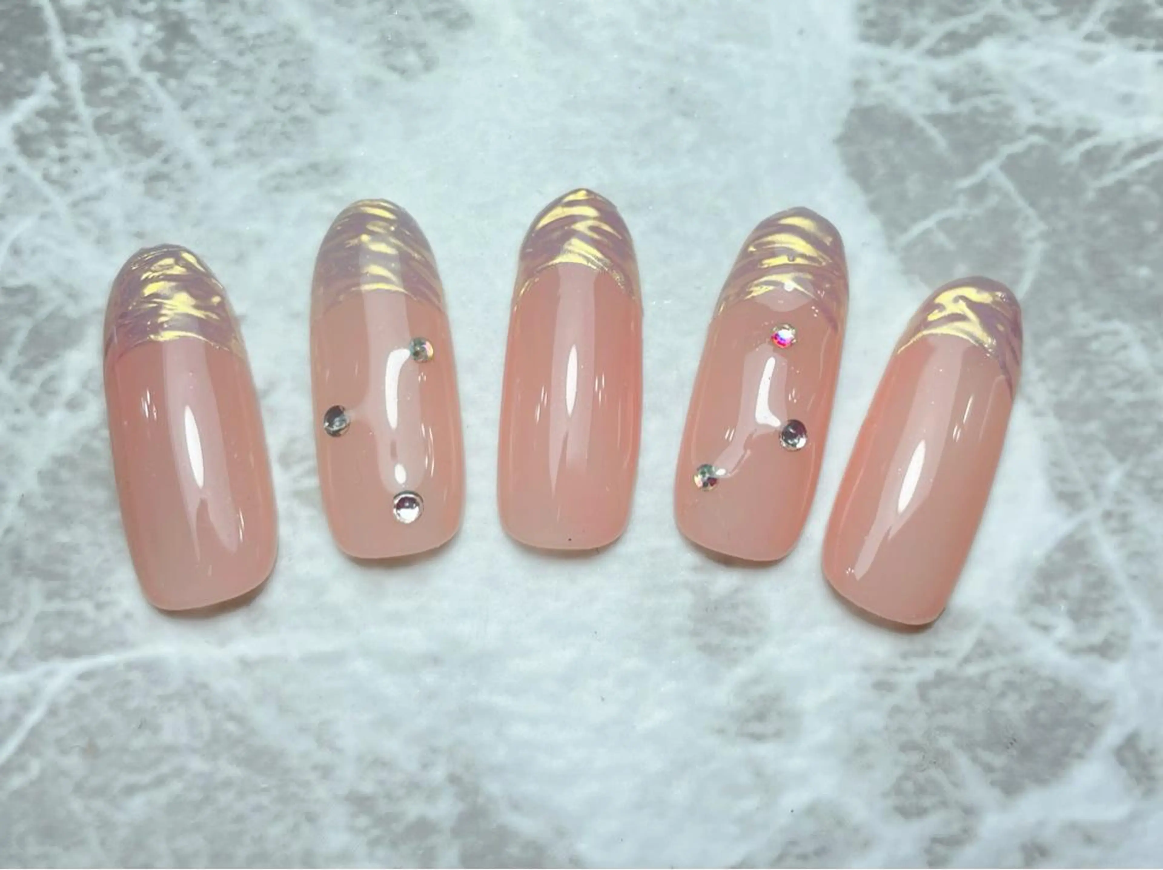 ネイル ハンドネイル マジックミラー所属・マジック ミラーのネイルデザイン