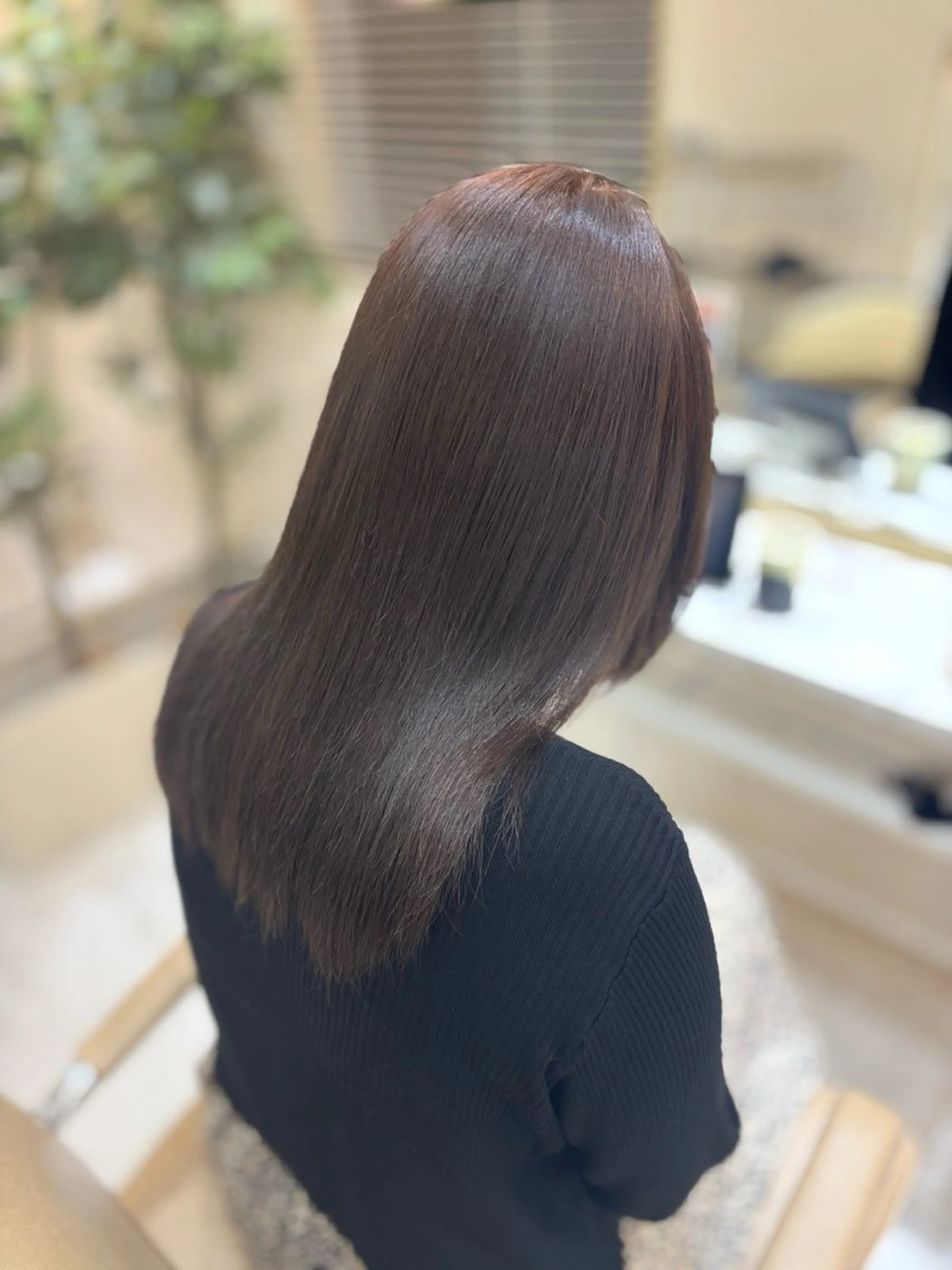 セミロング りほ/顔周りカット/ レイヤーカットのヘアスタイル