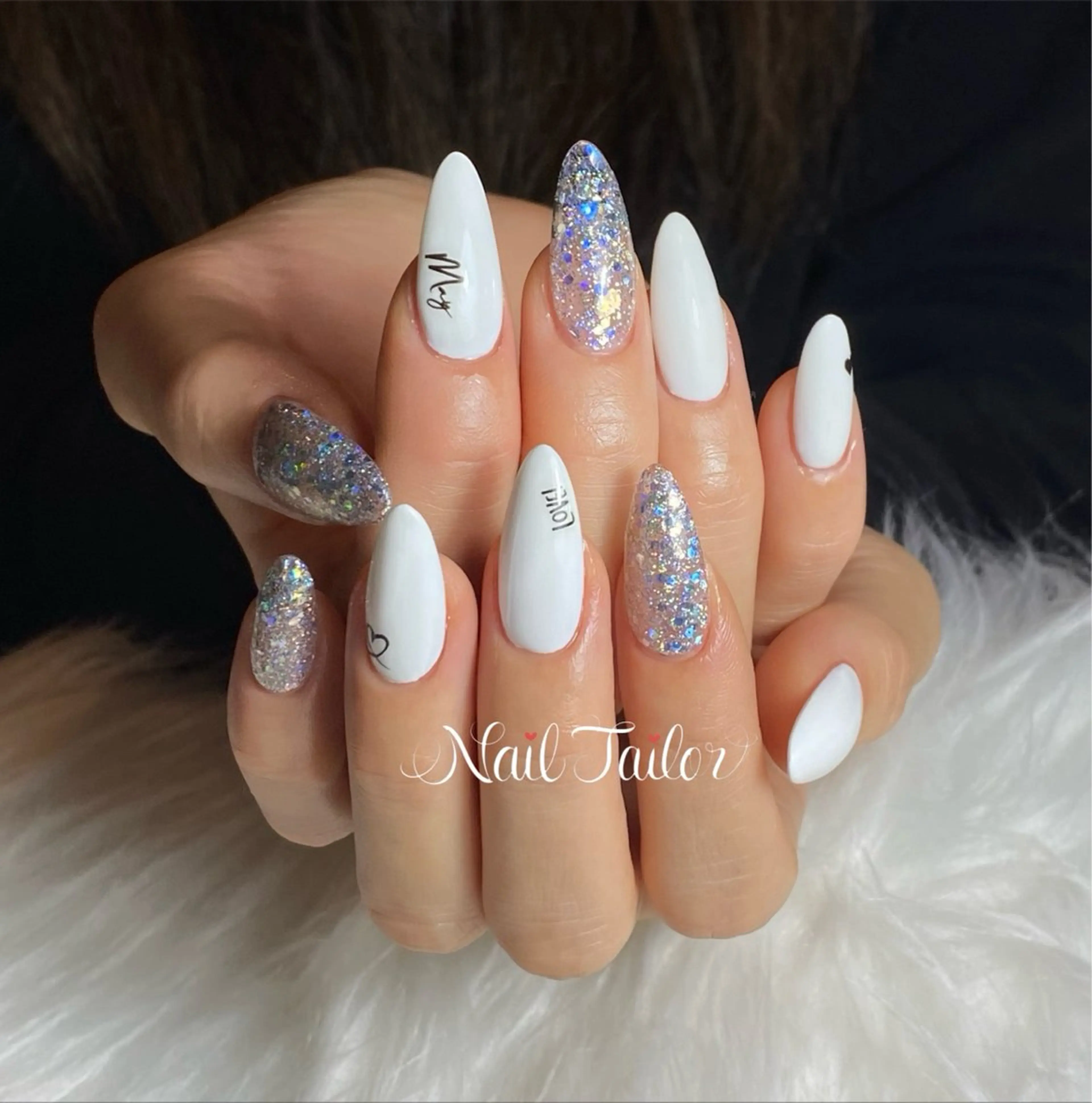 ネイル アートネイル 長さ出し キラキラネイル ラメ(グリッター) ロングネイル ハンドネイル NailTailor ネイルテイラーのネイルデザイン