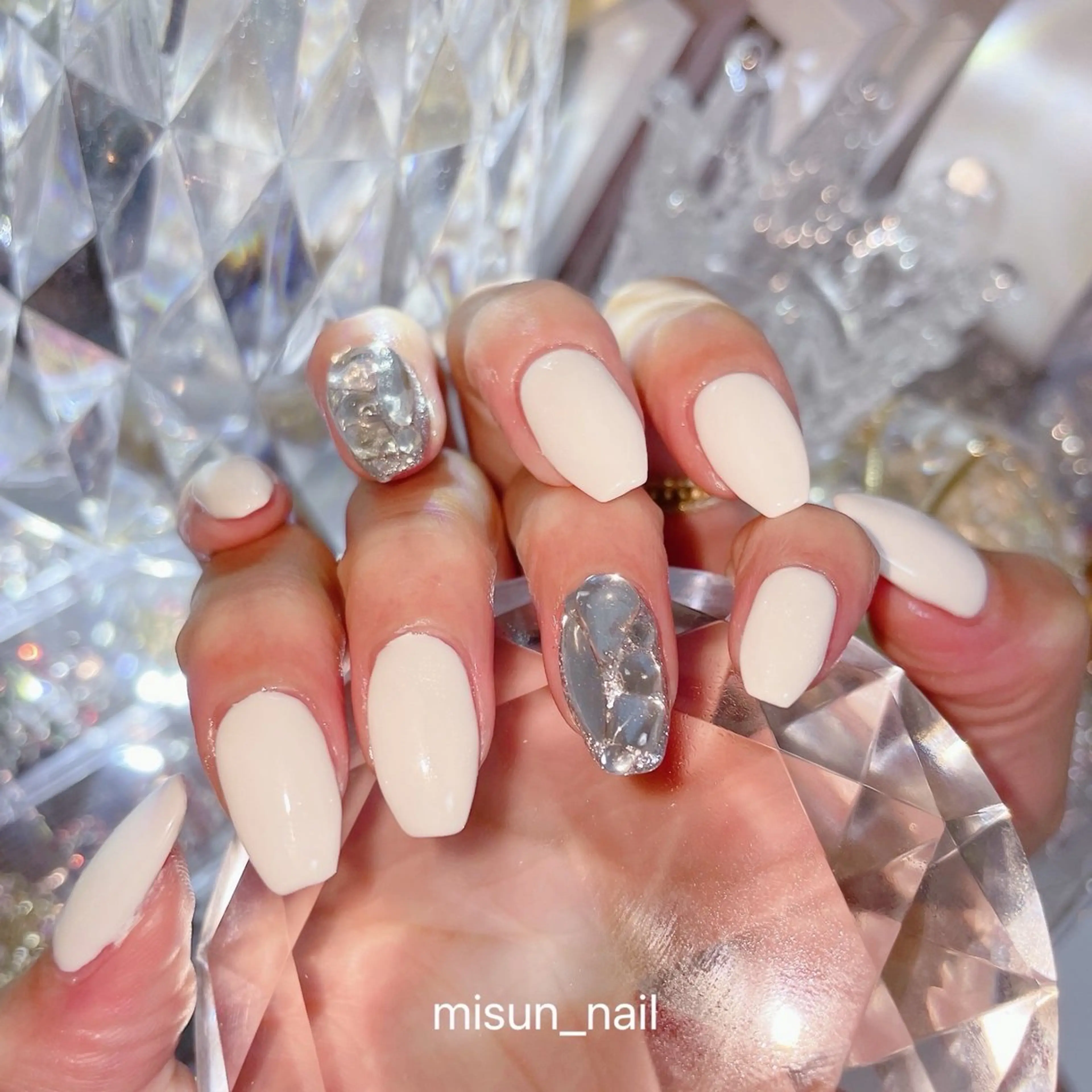ネイル アートネイル オーロラネイル チークネイル 長さ出し フラッシュネイル misun_ nailのネイルデザイン