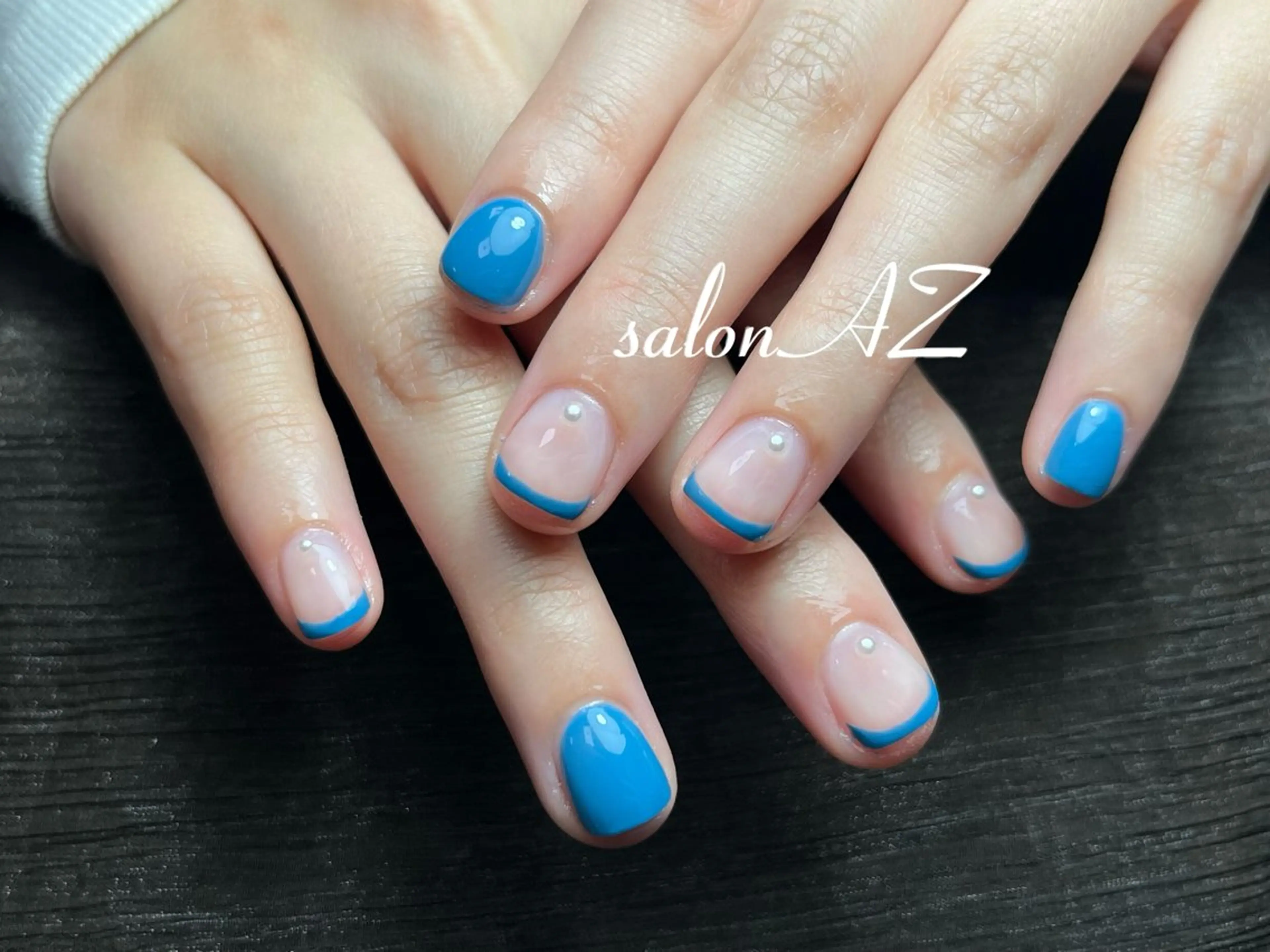 ネイル 長さ出し フットネイル フレンチネイル ジェルネイル マグネットネイル salon AZのネイルデザイン