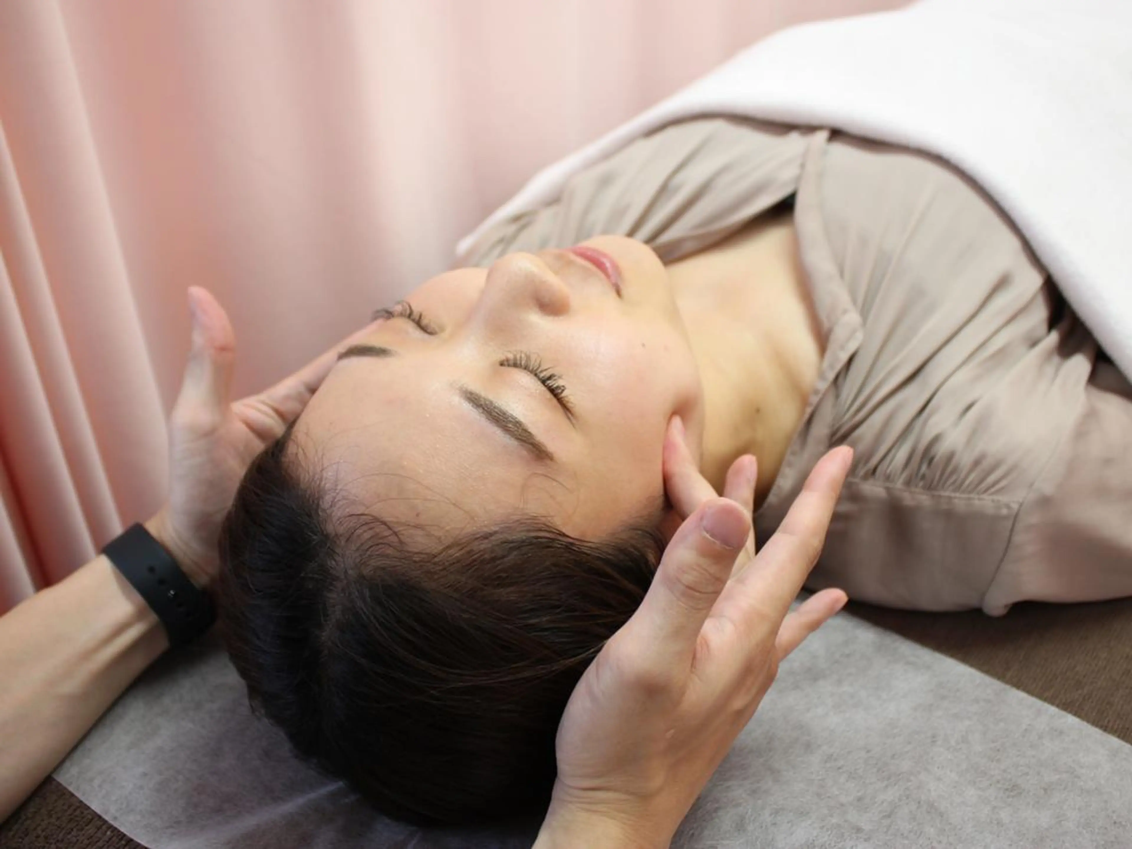 エステ リラク 同心整骨院 美容鍼・整体・小顔のエステ・リラクイメージ