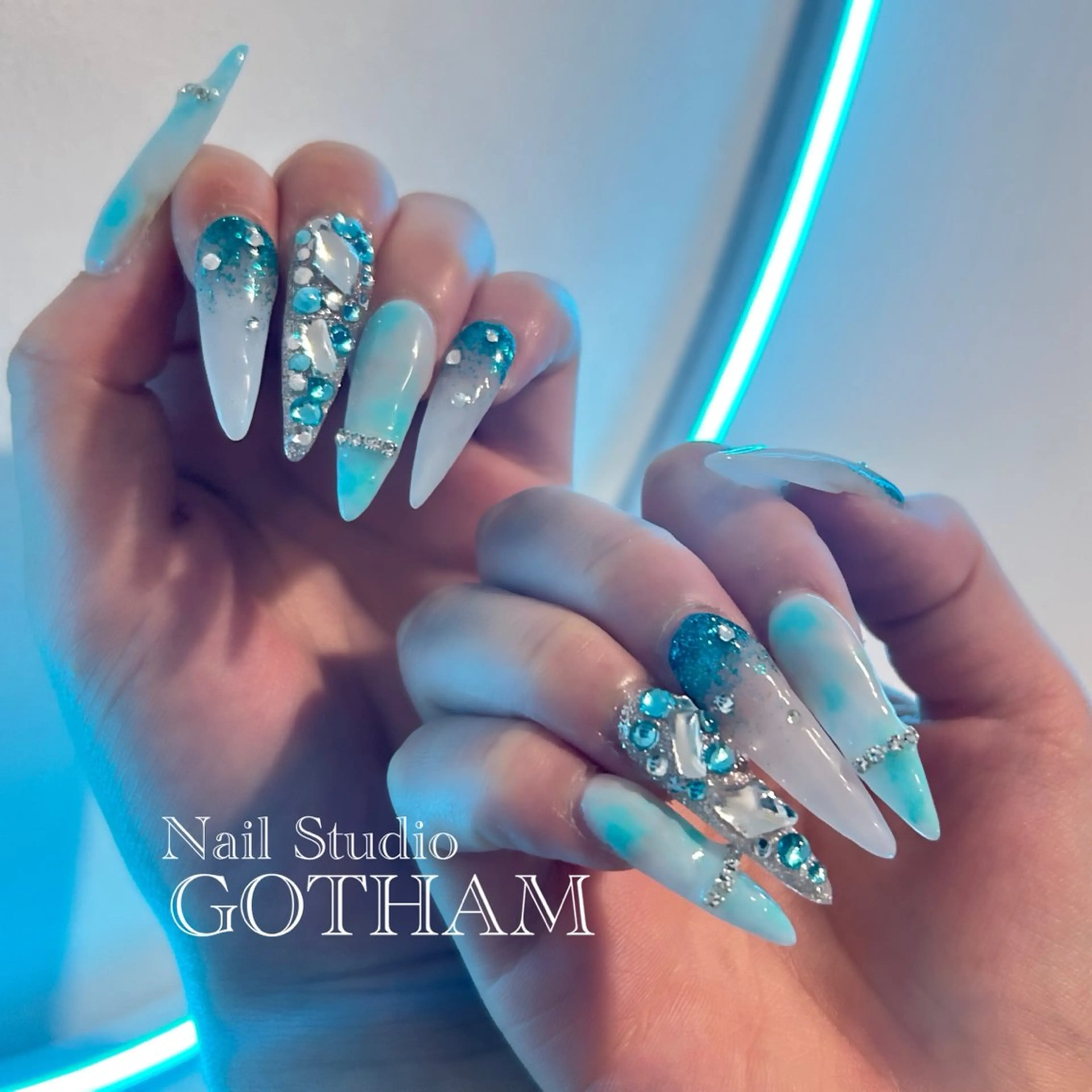 ネイル ハンドネイル 高円寺駅からすぐ🌈 ネイルGOTHAMのネイルデザイン