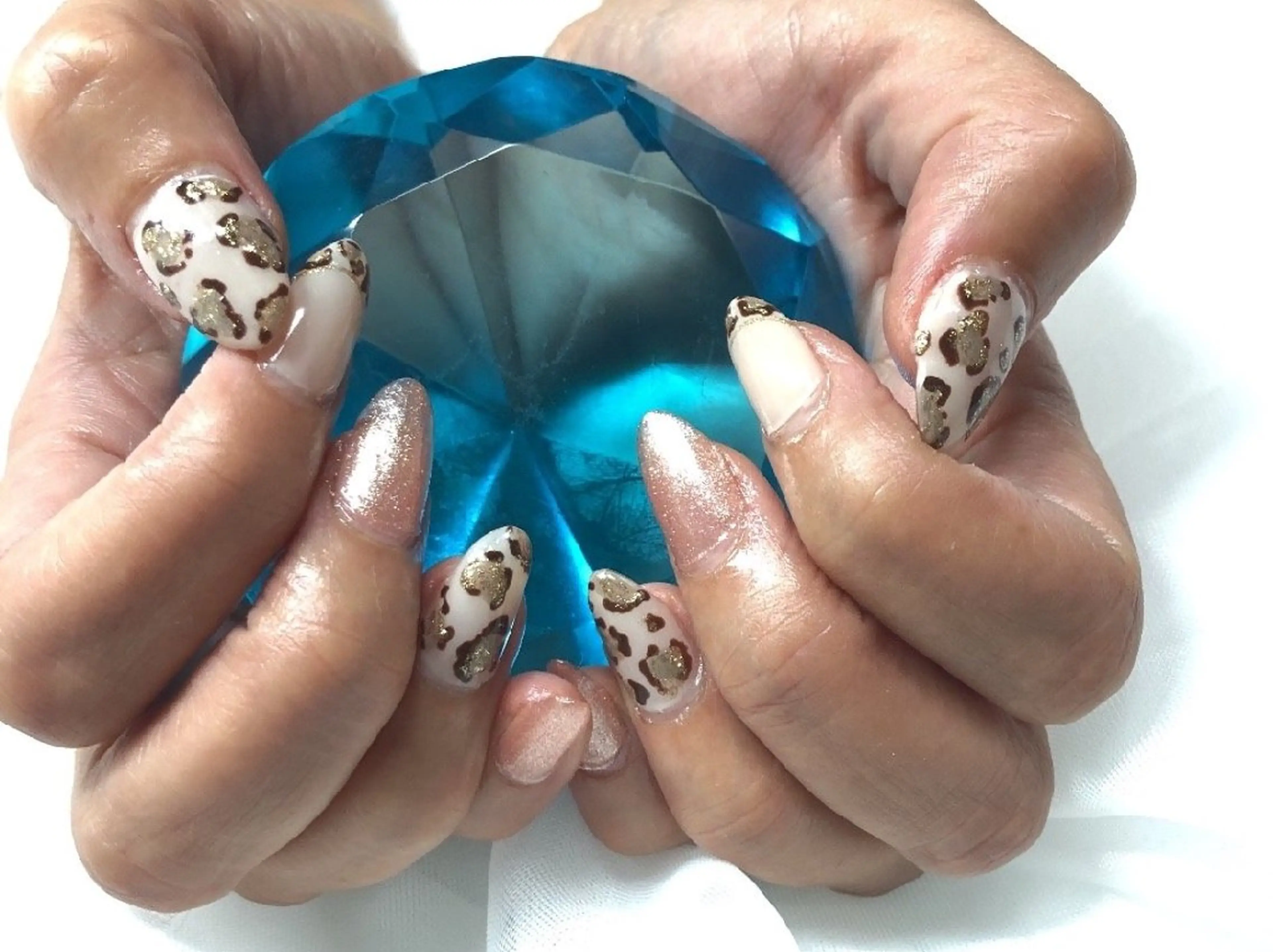 ネイル ネイルケア&自爪育成 専門サロンToiroのネイルデザイン