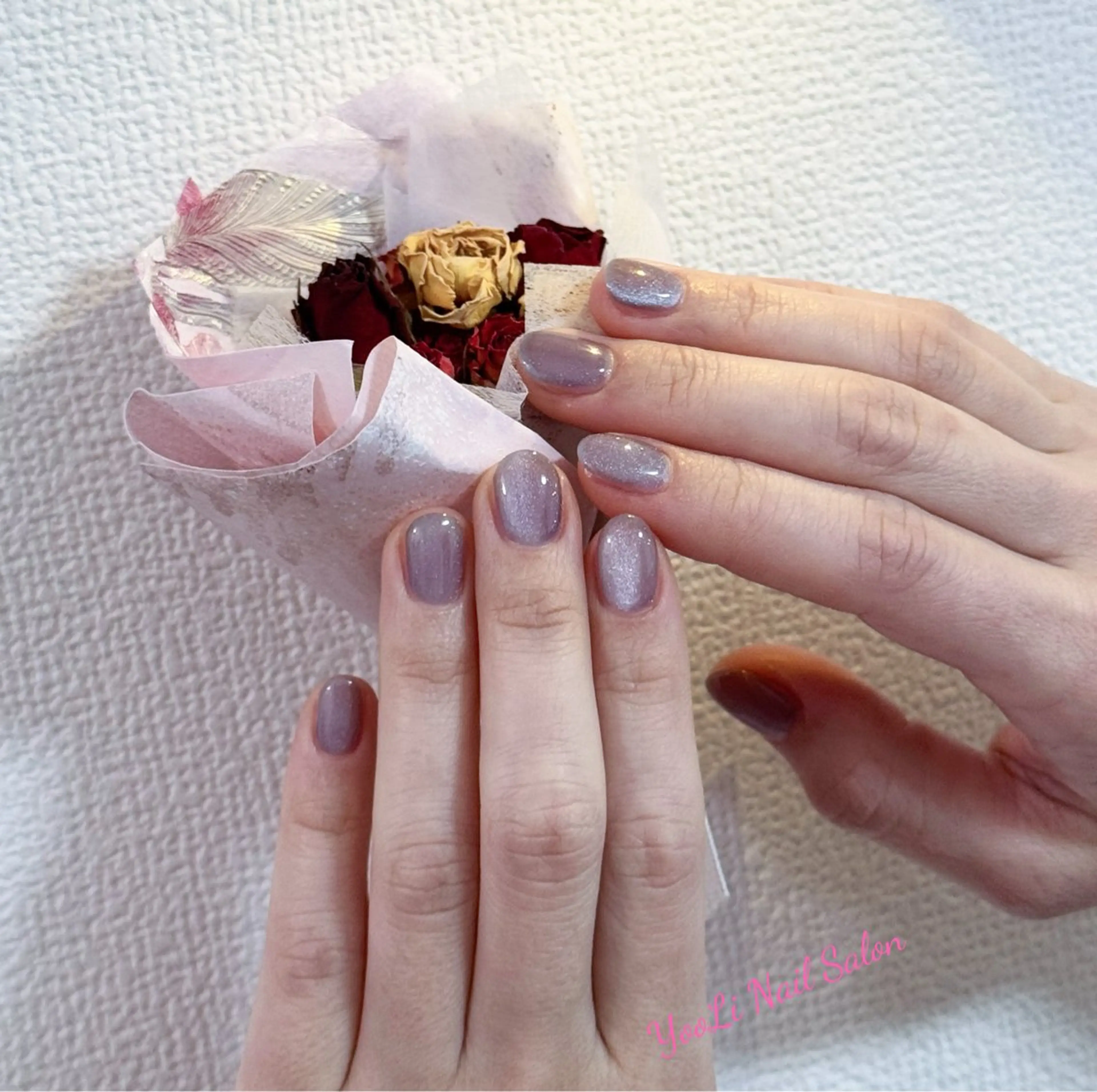 ネイル フレンチネイル グラデーション キラキラネイル 韓国ネイル マグネットネイル 🎀YooLi Nail salonのネイルデザイン