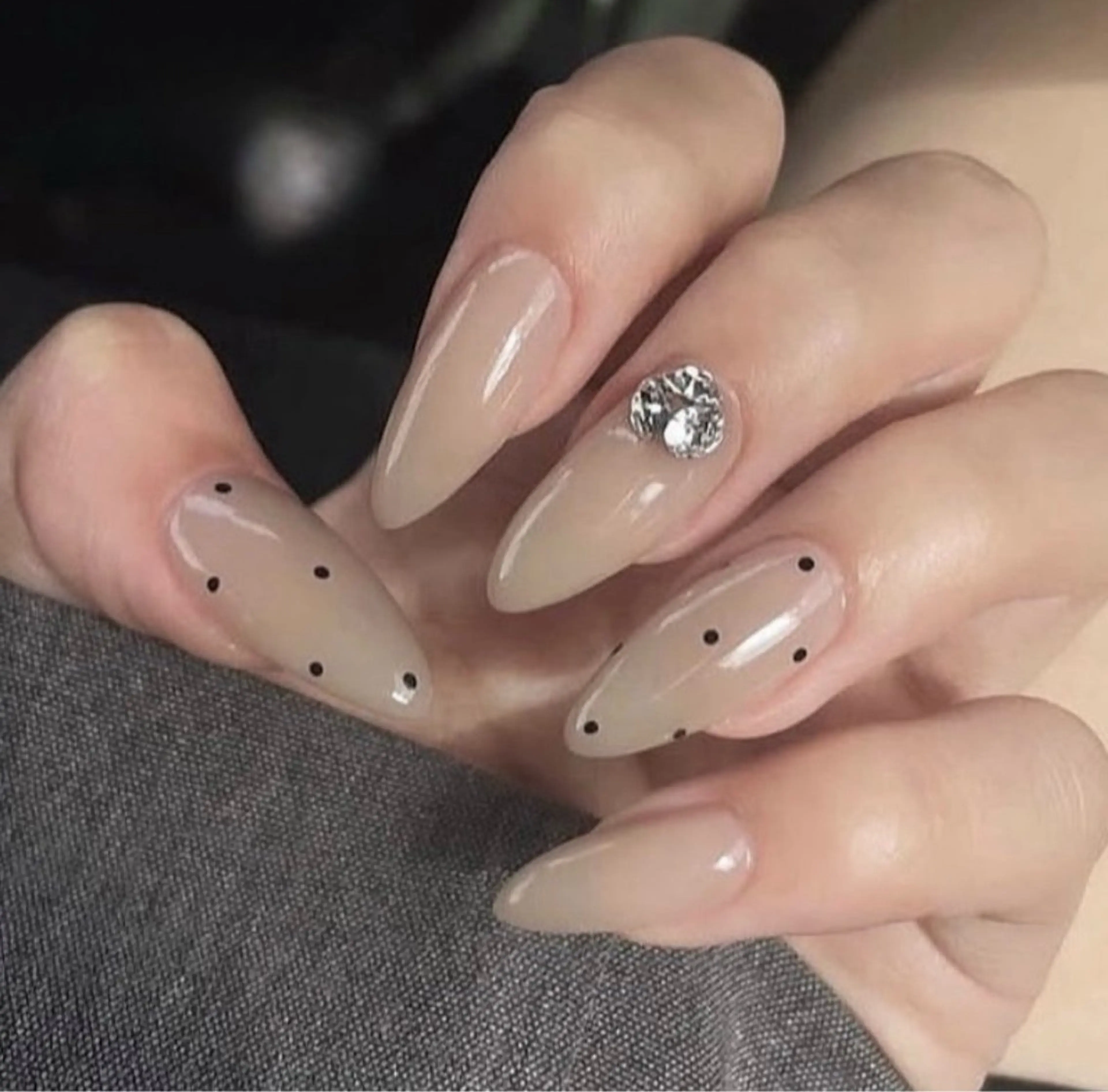 ネイル フレンチネイル ジェルネイル ガラスフレンチ キラキラネイル パラジェル ハンドネイル Queeens nailのネイルデザイン