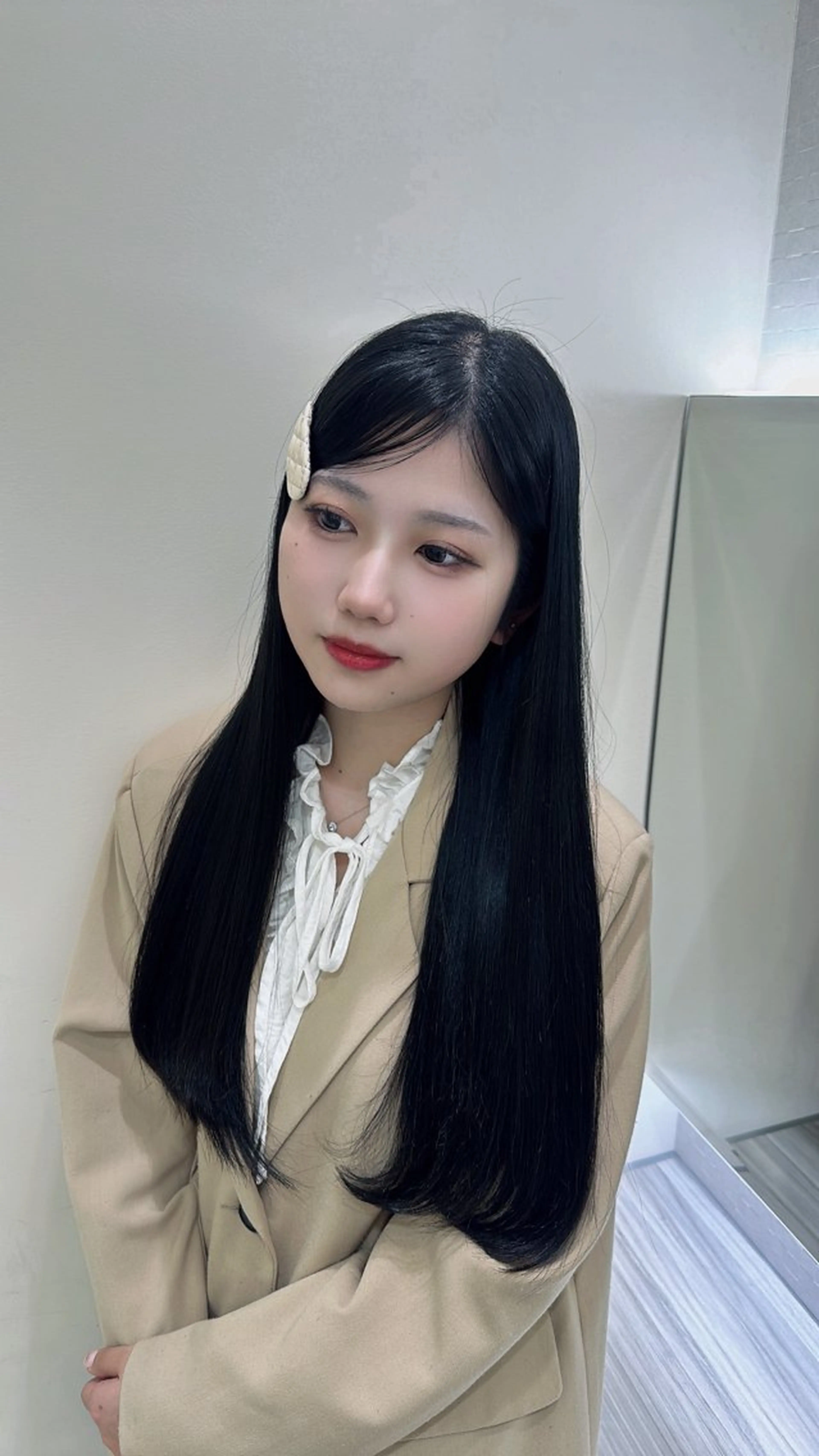 ロング カラー 韓国風ヘア 銀座レイヤーカット ×シースルー前髪のヘアスタイル