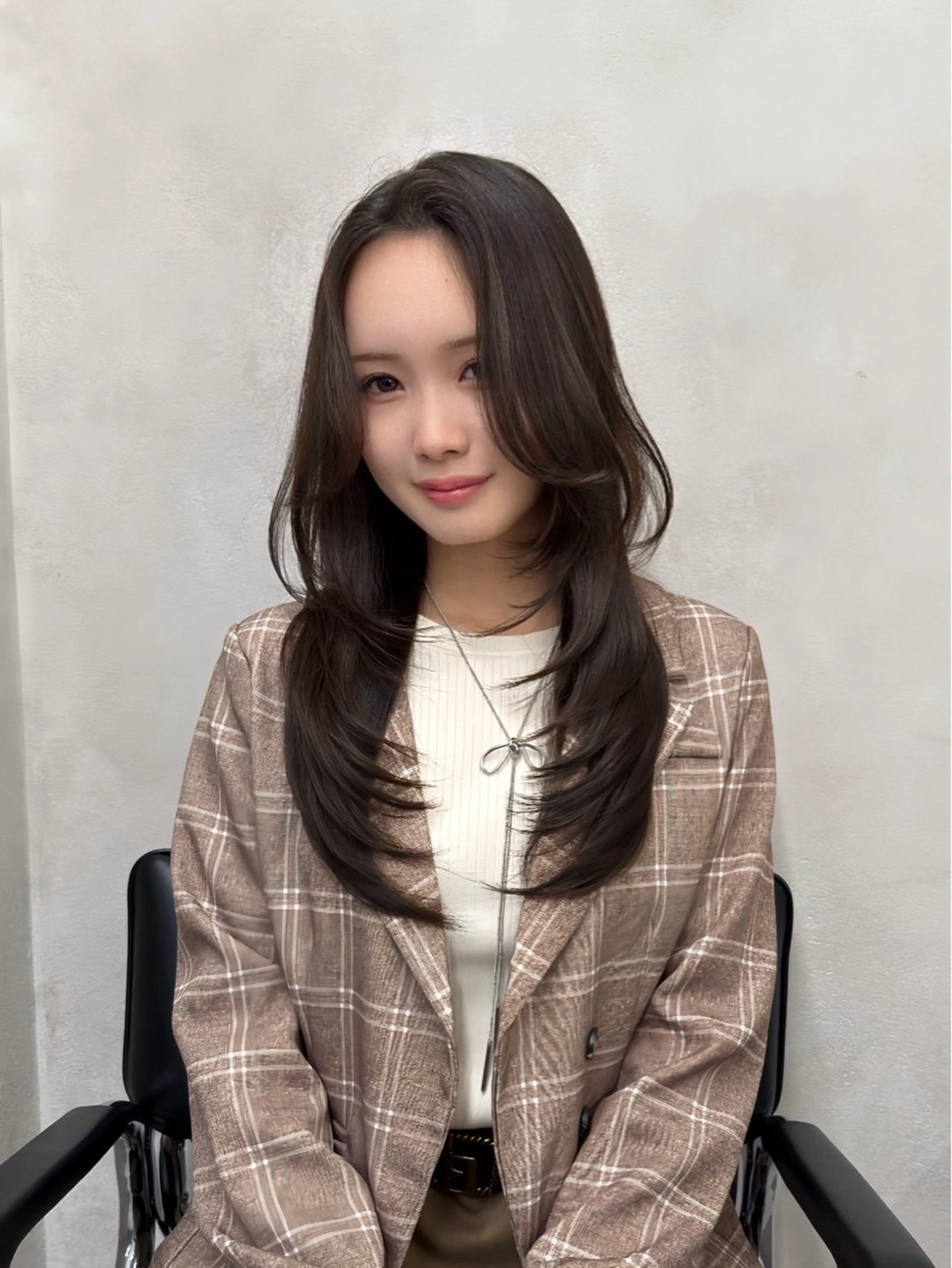 ロング カラー 新島 涼のヘアスタイル