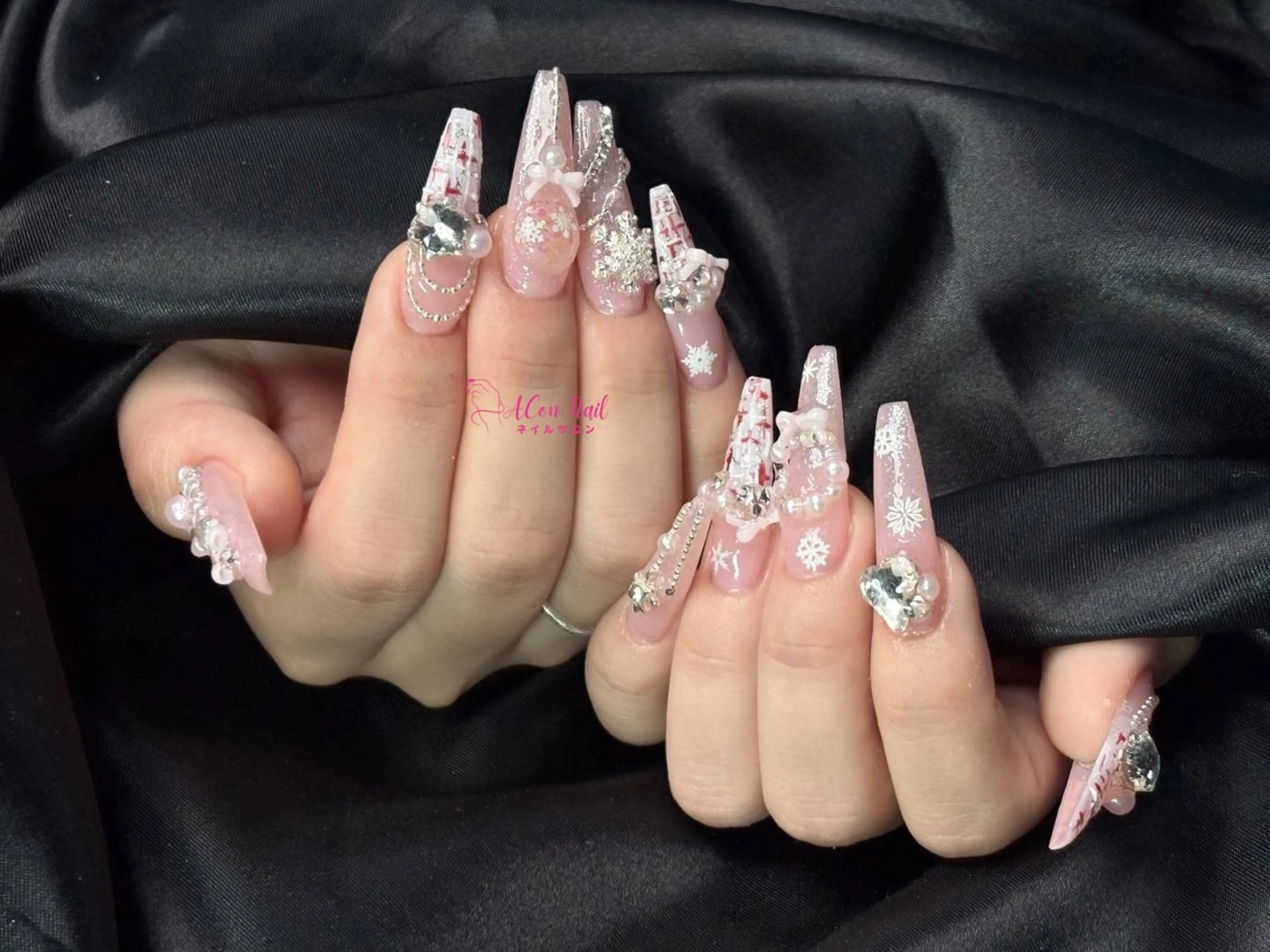 ネイル 桜ネイル 長さ出し フラワーネイル フレンチネイル ジェルネイル ハンドネイル AConNailSalon所属・ACon NailSalonのネイルデザイン