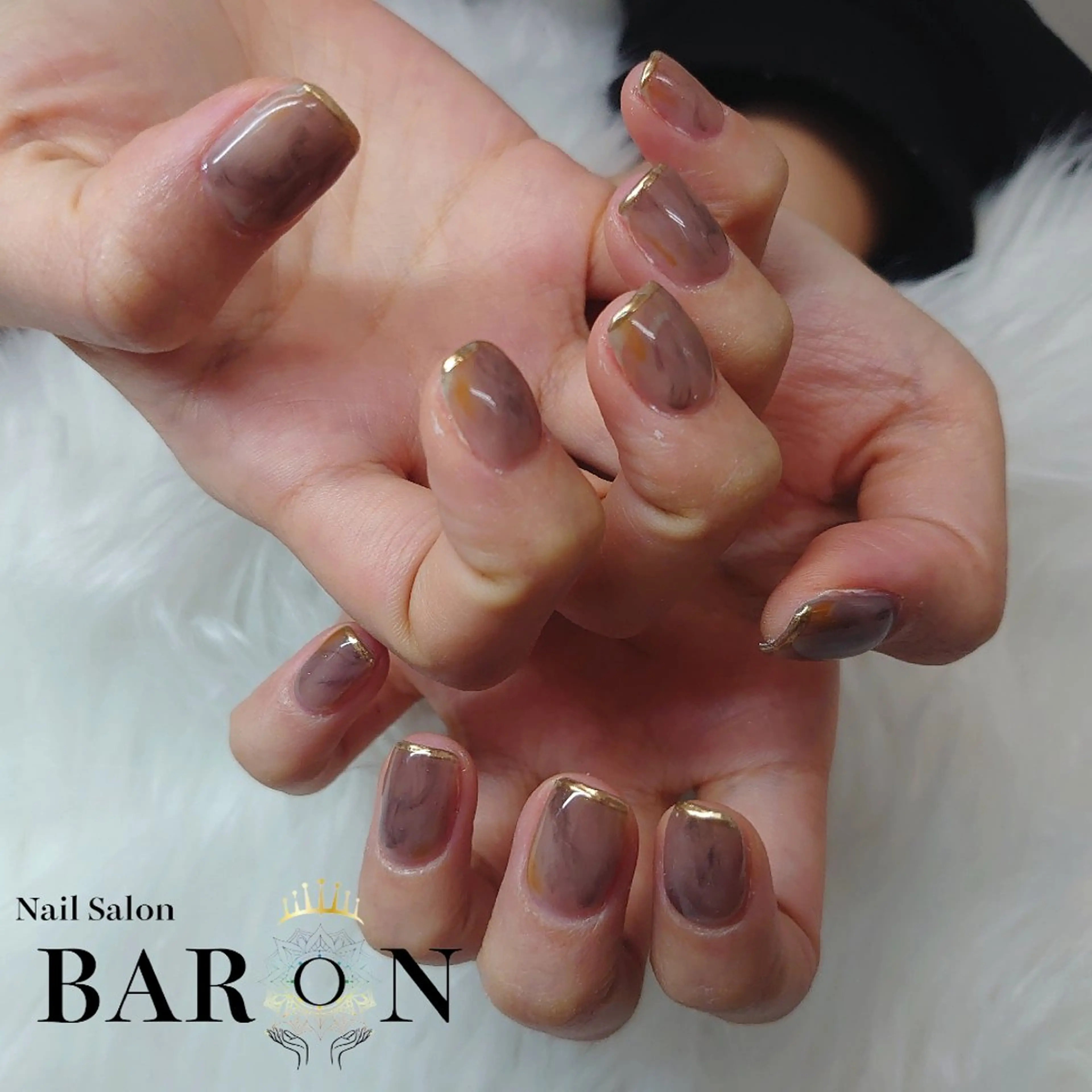 ネイル ミラーネイル 持ち込み ニュアンスネイル ♛BARON♛ AOIのネイルデザイン