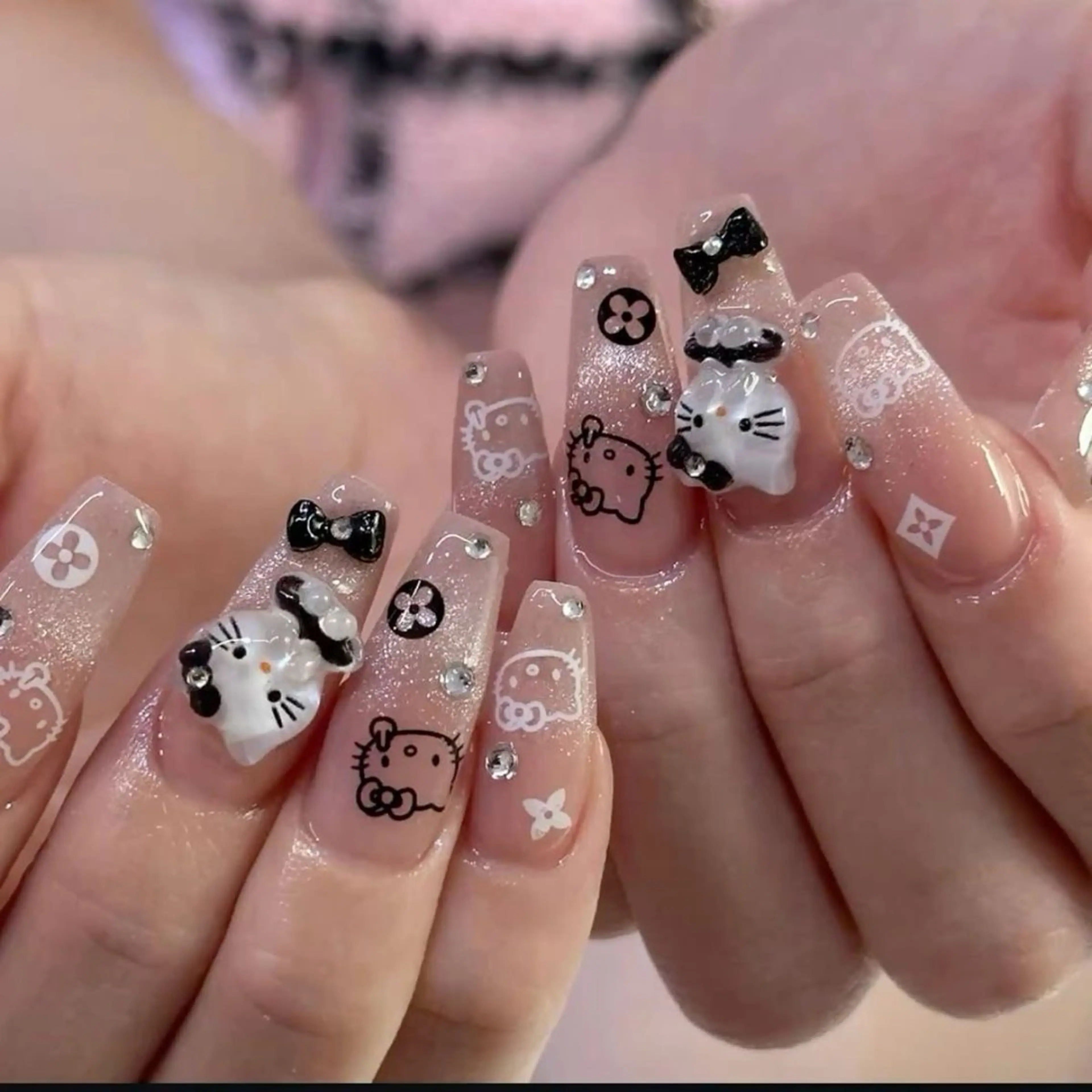 カラー グラデーションカラー ピンクカラー ハンドネイル AIN Nailのネイルデザイン