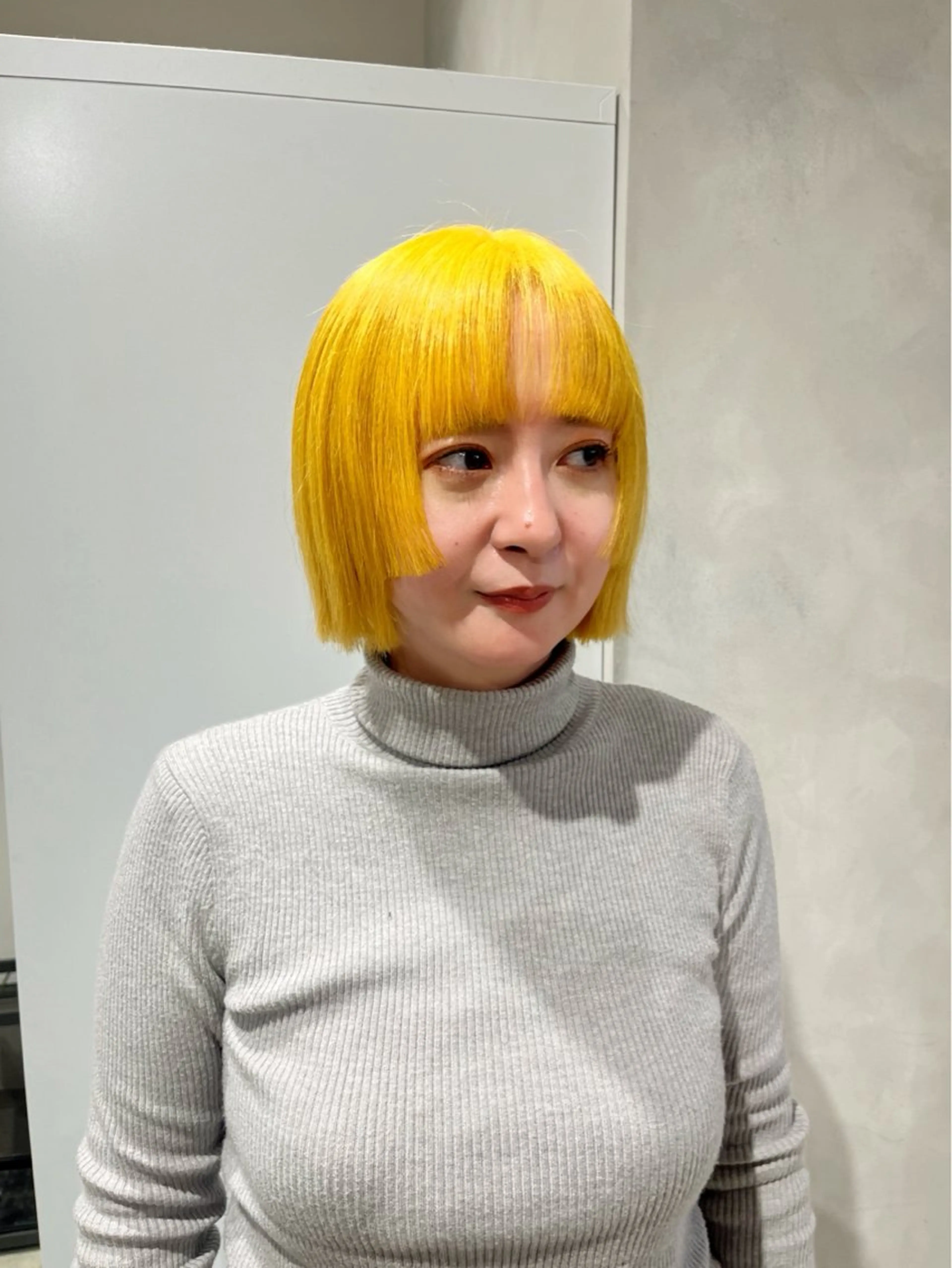 ショート カラー カット ヘアカラー トリートメント ボブ/ベージュ/ パーマ🪿近森ゆいのヘアスタイル