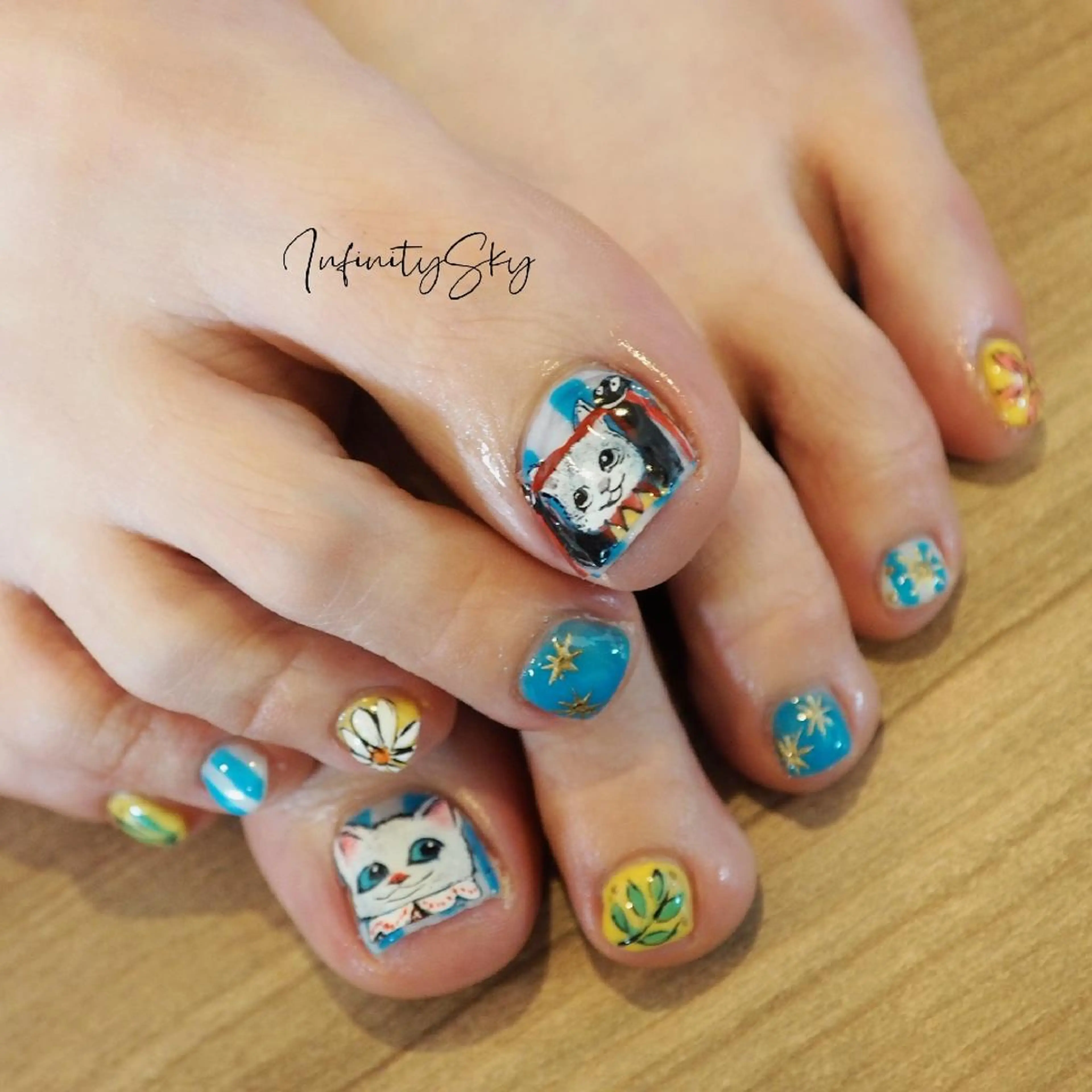 ネイル infinity skyのネイルデザイン