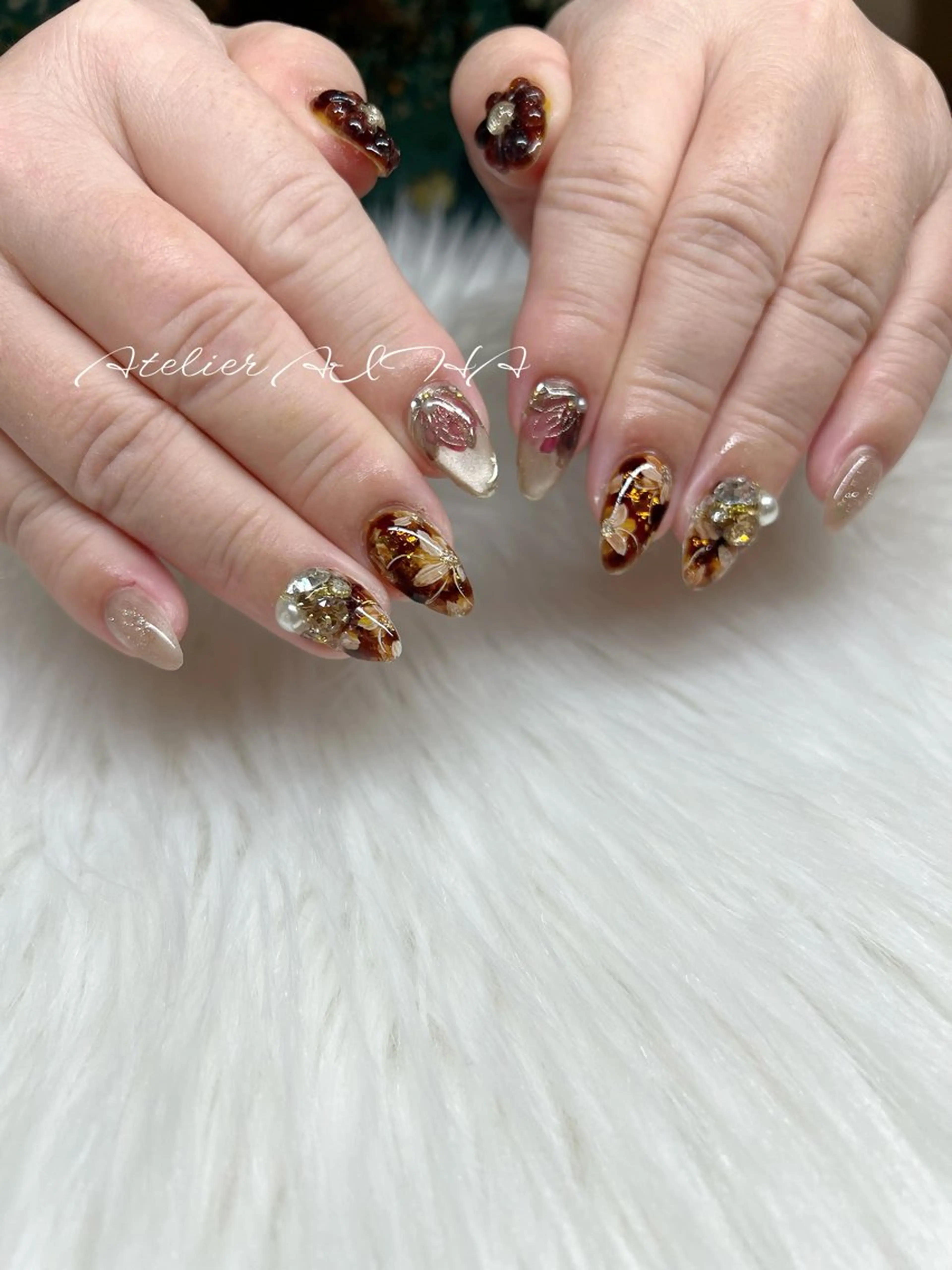 ミディアム アトリエAIHA★ フィルイン推奨サロンのネイルデザイン