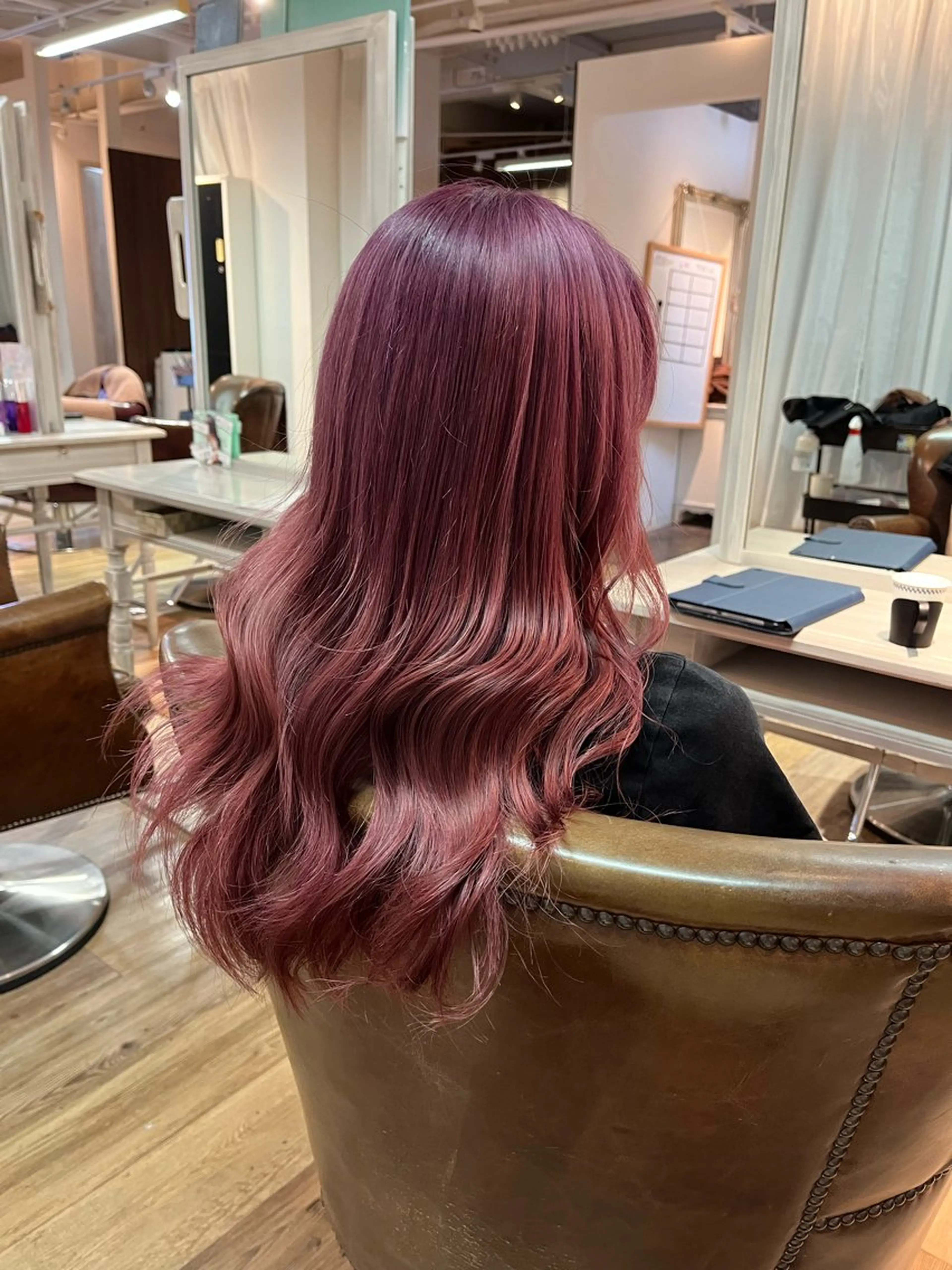 ロング カラー レイヤーカット/ ハイトーン/ミノリのヘアスタイル