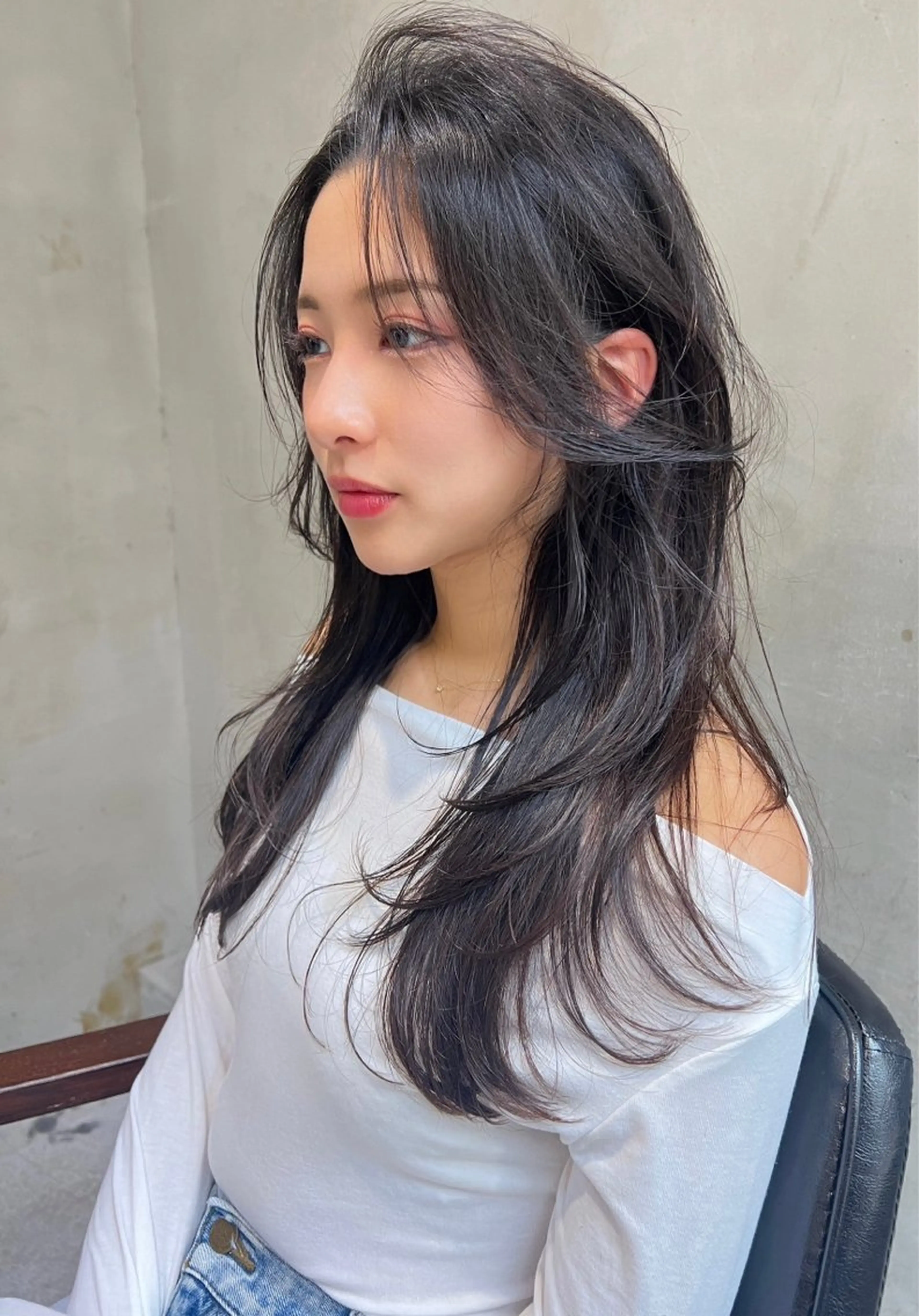 セミロング カラー カット ヘアカラー トリートメント 新宿/透明感カラー/ 髪質改善/桜良のヘアスタイル