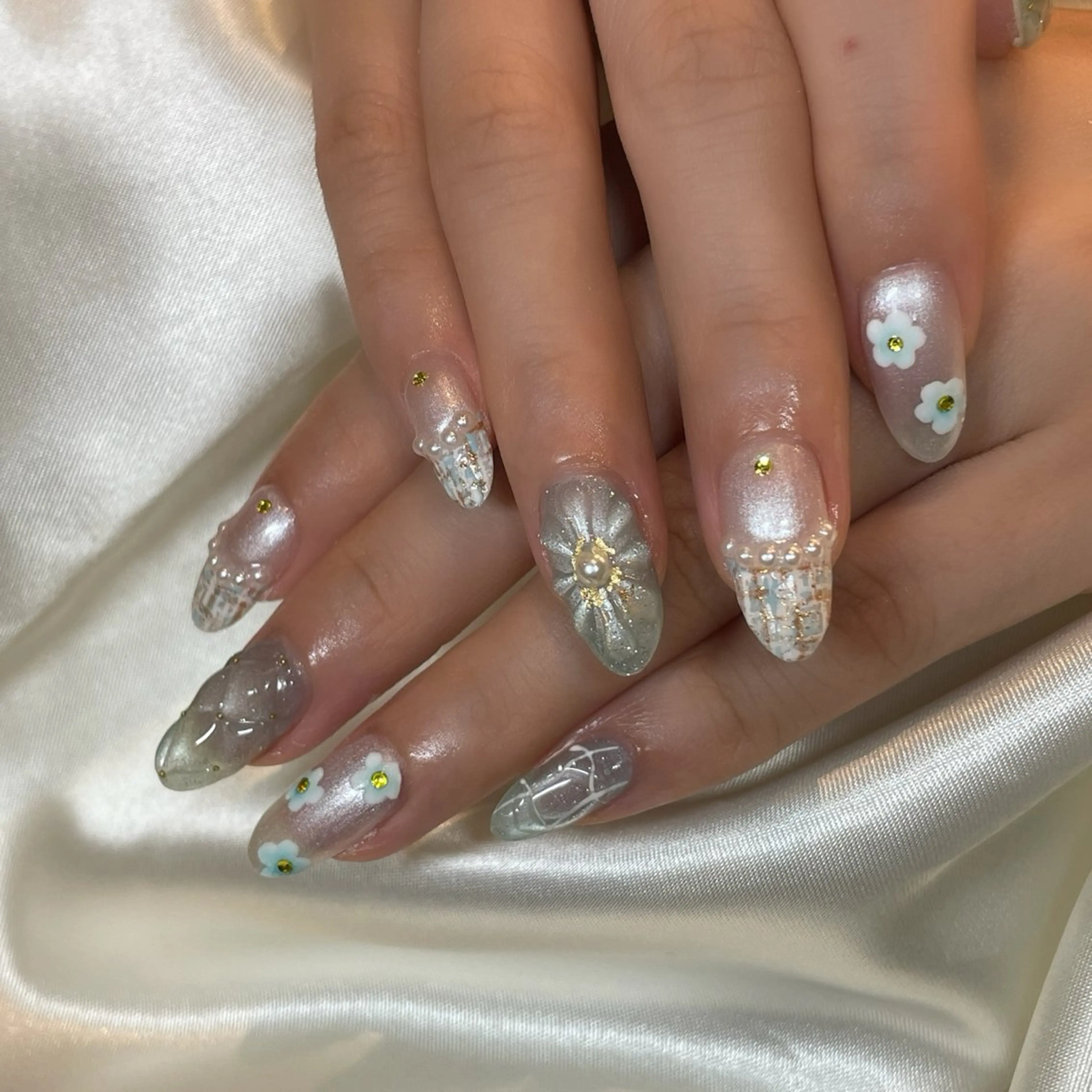 ネイル elfin Moeのネイルデザイン